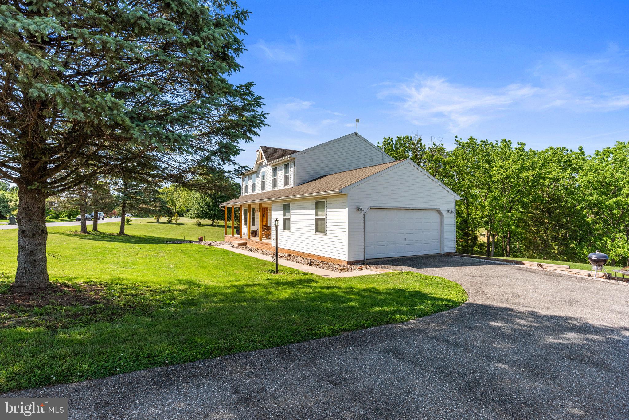 SPARKLIN SPRINGS - Residential