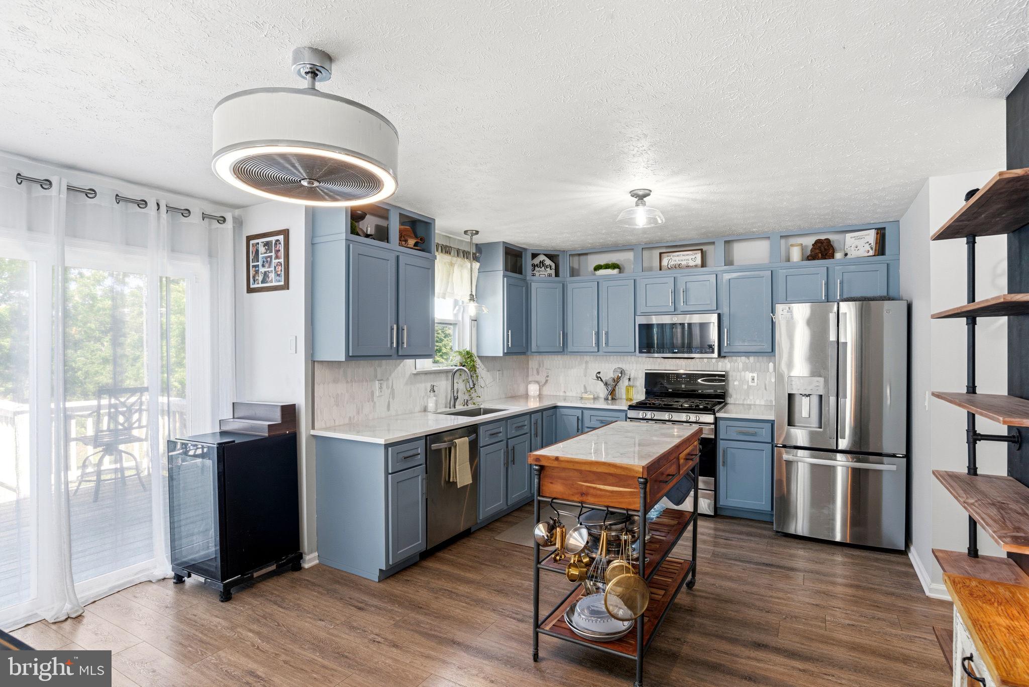 SPARKLIN SPRINGS - Residential