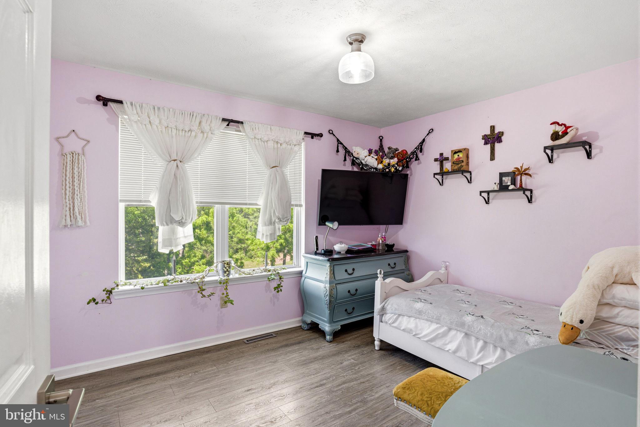 SPARKLIN SPRINGS - Residential