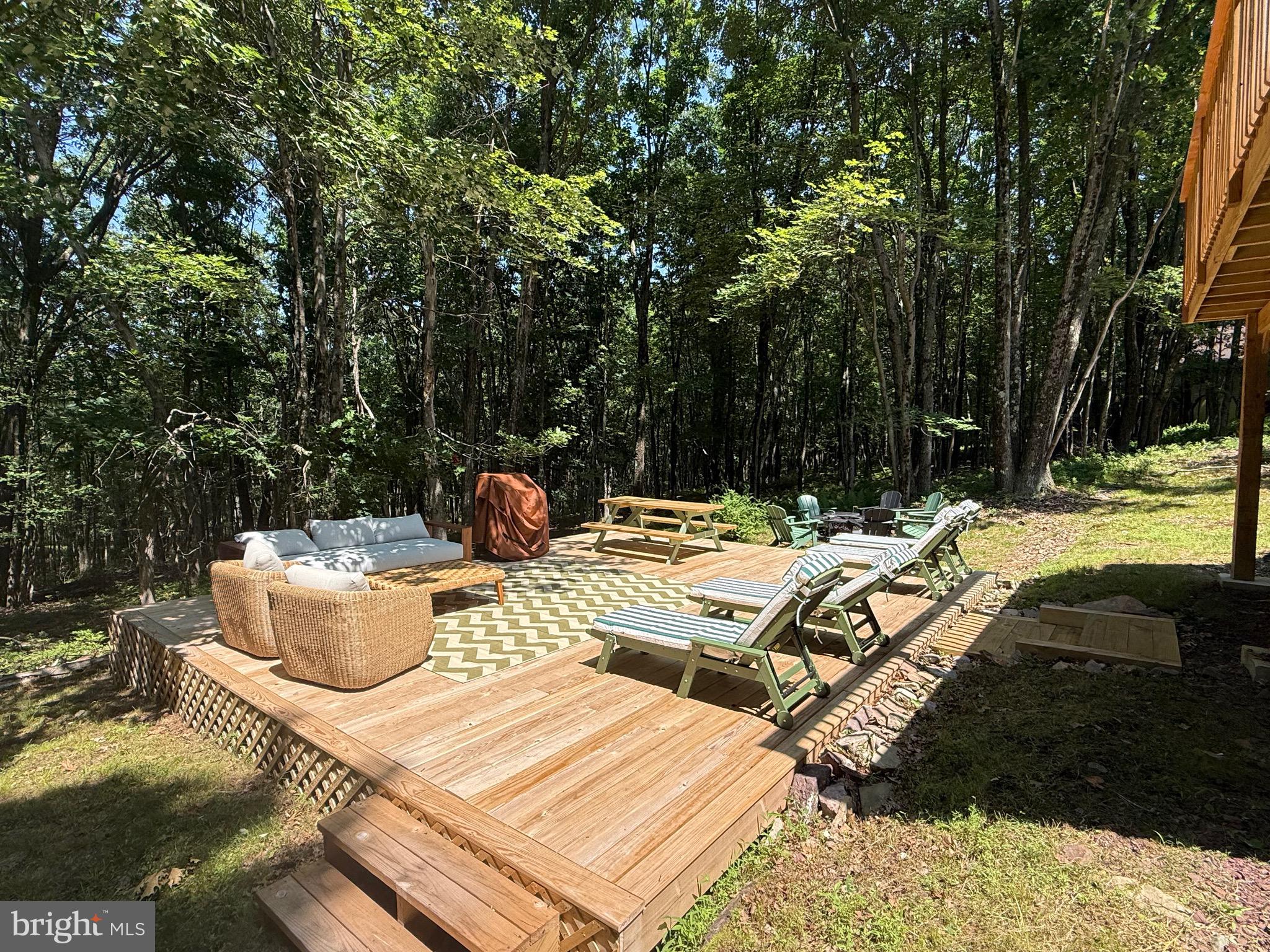 BRIER CREST WOODS - Residential