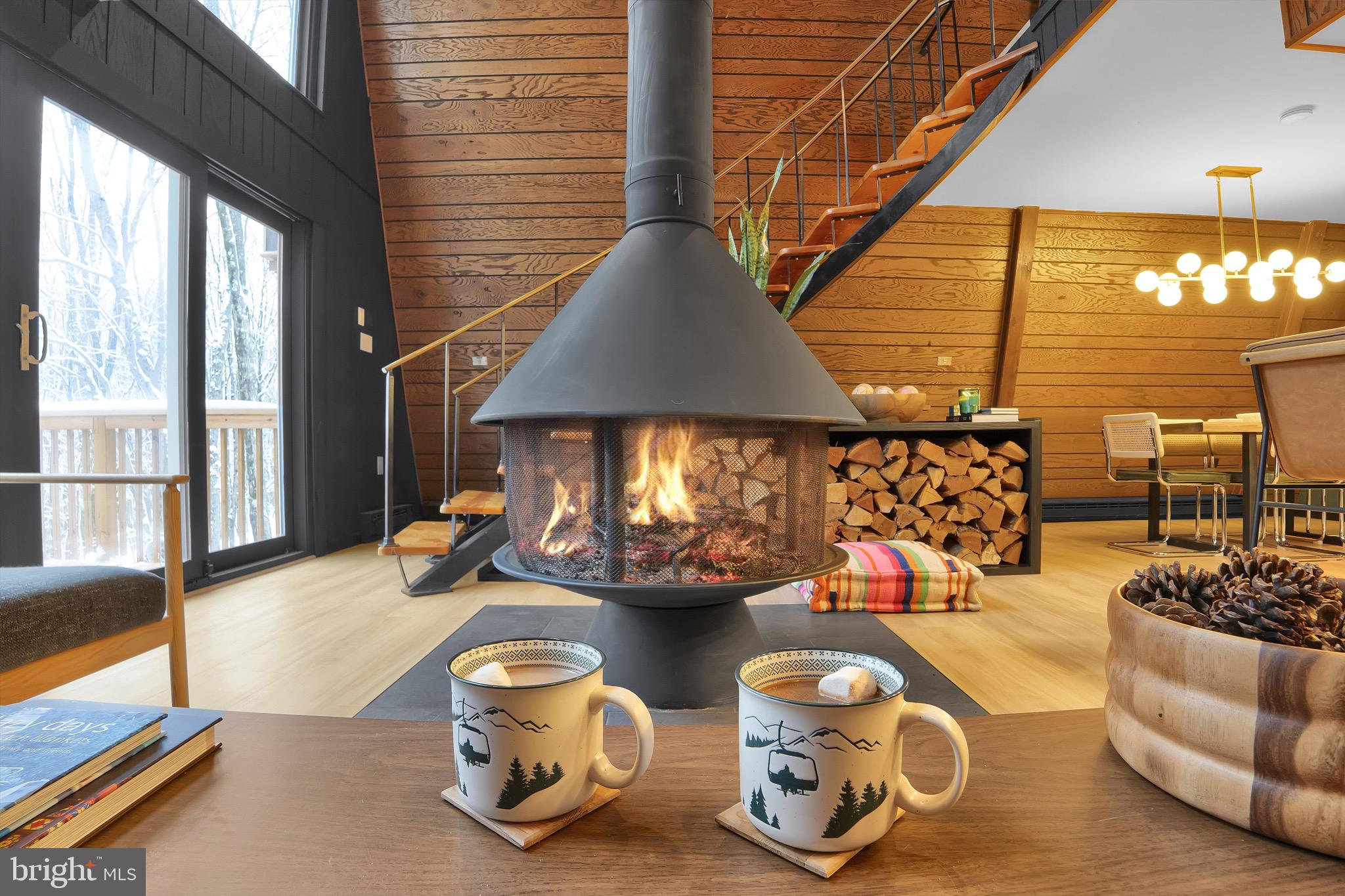 BRIER CREST WOODS - Residential