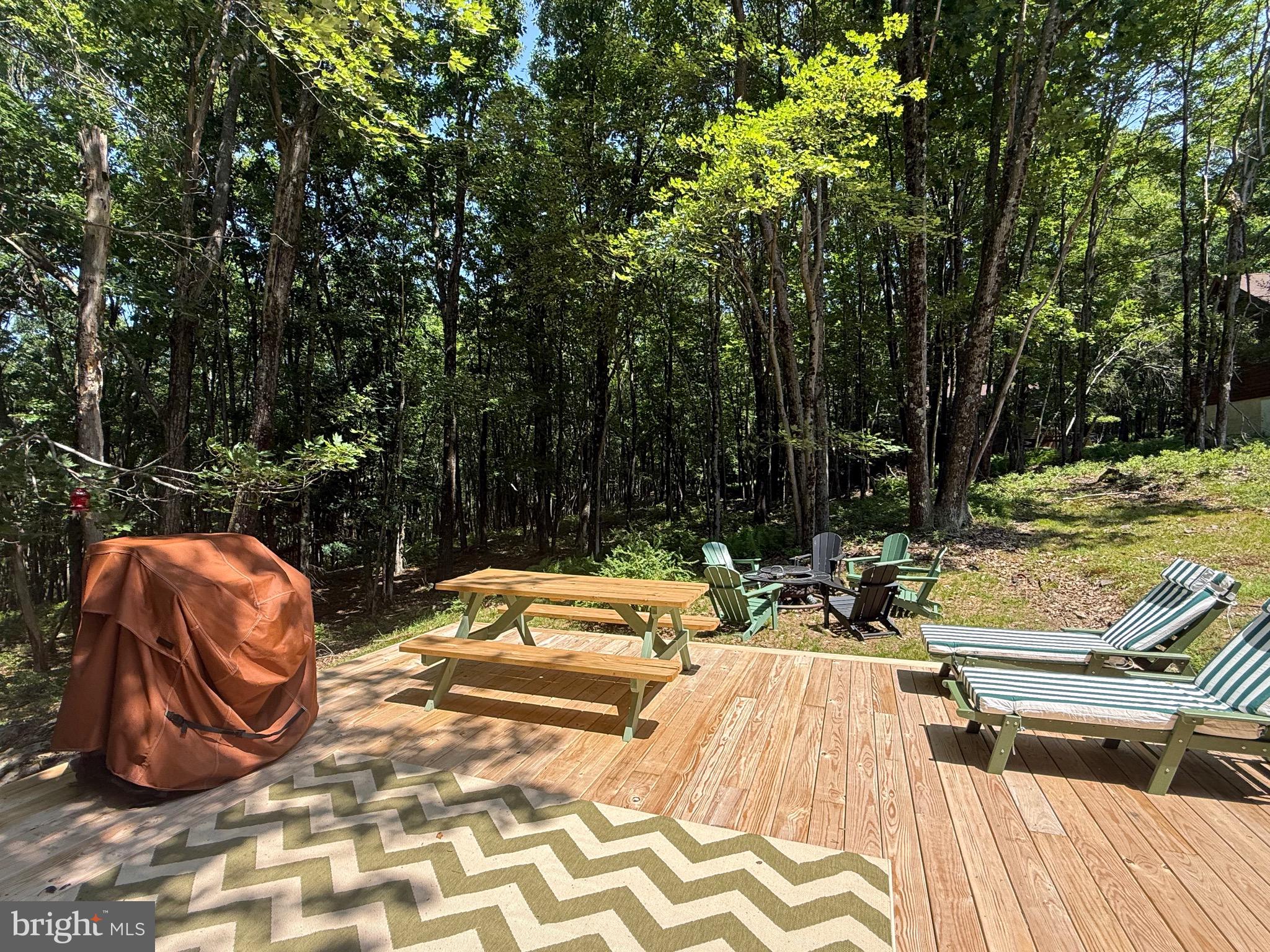 BRIER CREST WOODS - Residential