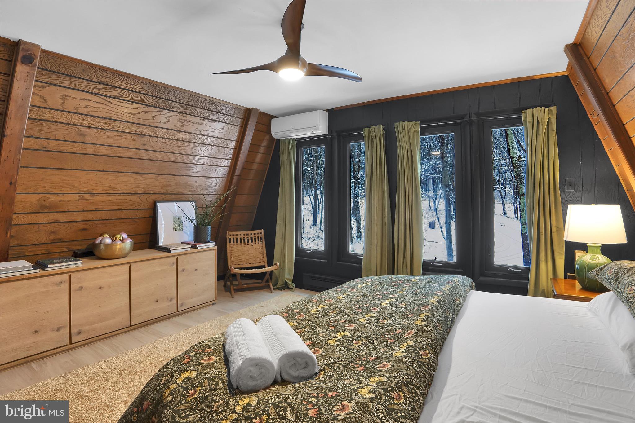 BRIER CREST WOODS - Residential