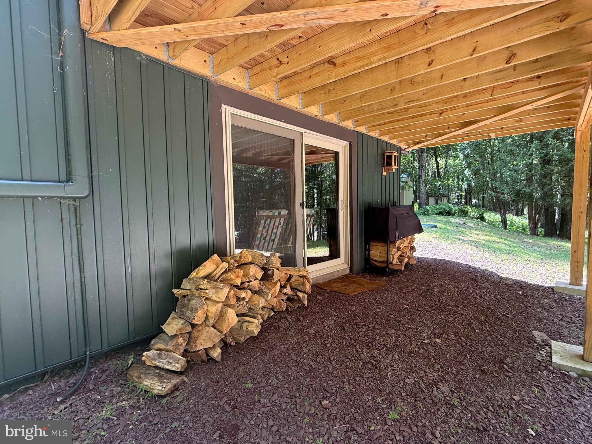 BRIER CREST WOODS - Residential