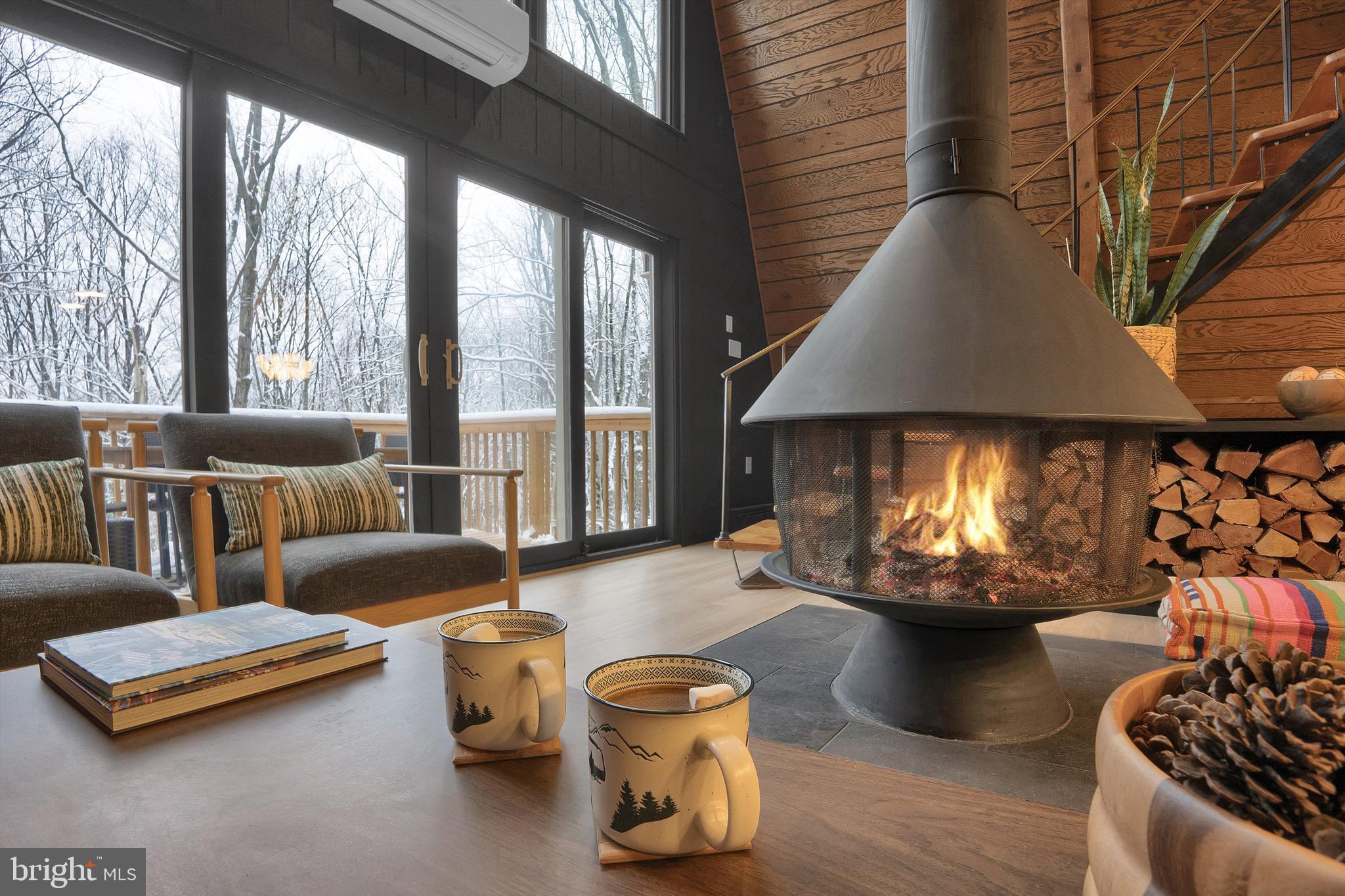 BRIER CREST WOODS - Residential