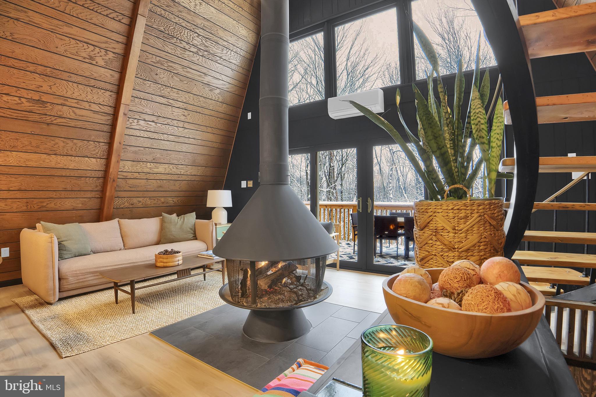 BRIER CREST WOODS - Residential