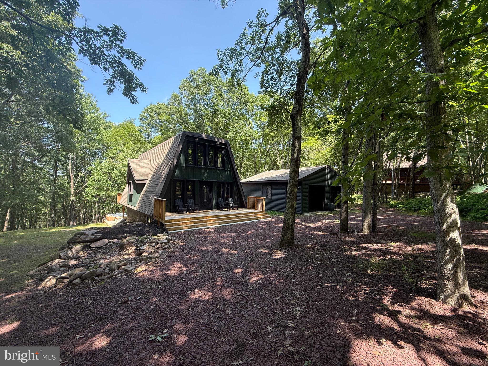 BRIER CREST WOODS - Residential