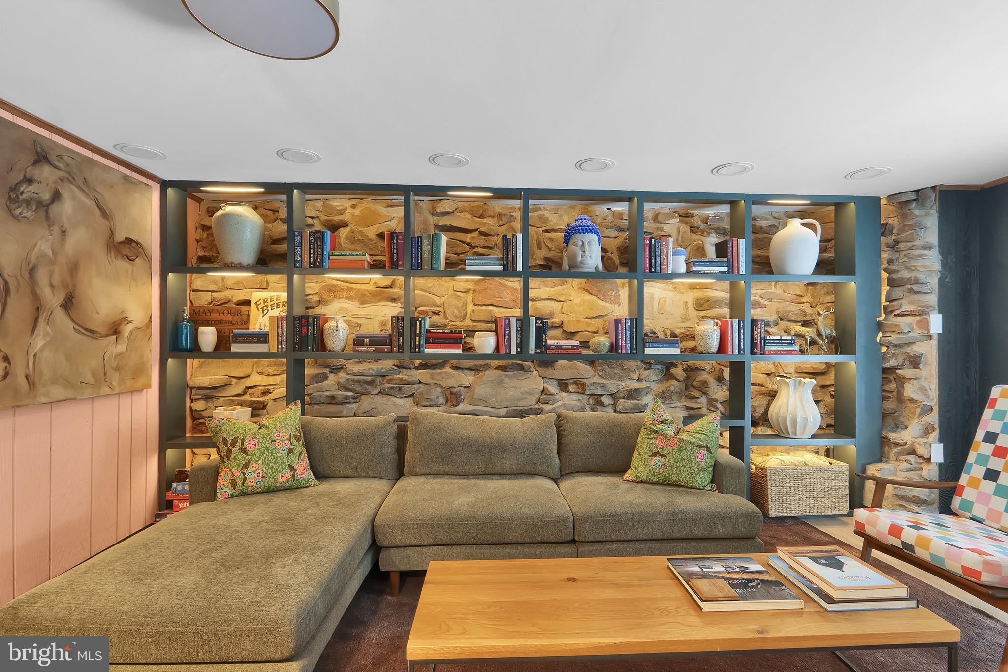 BRIER CREST WOODS - Residential