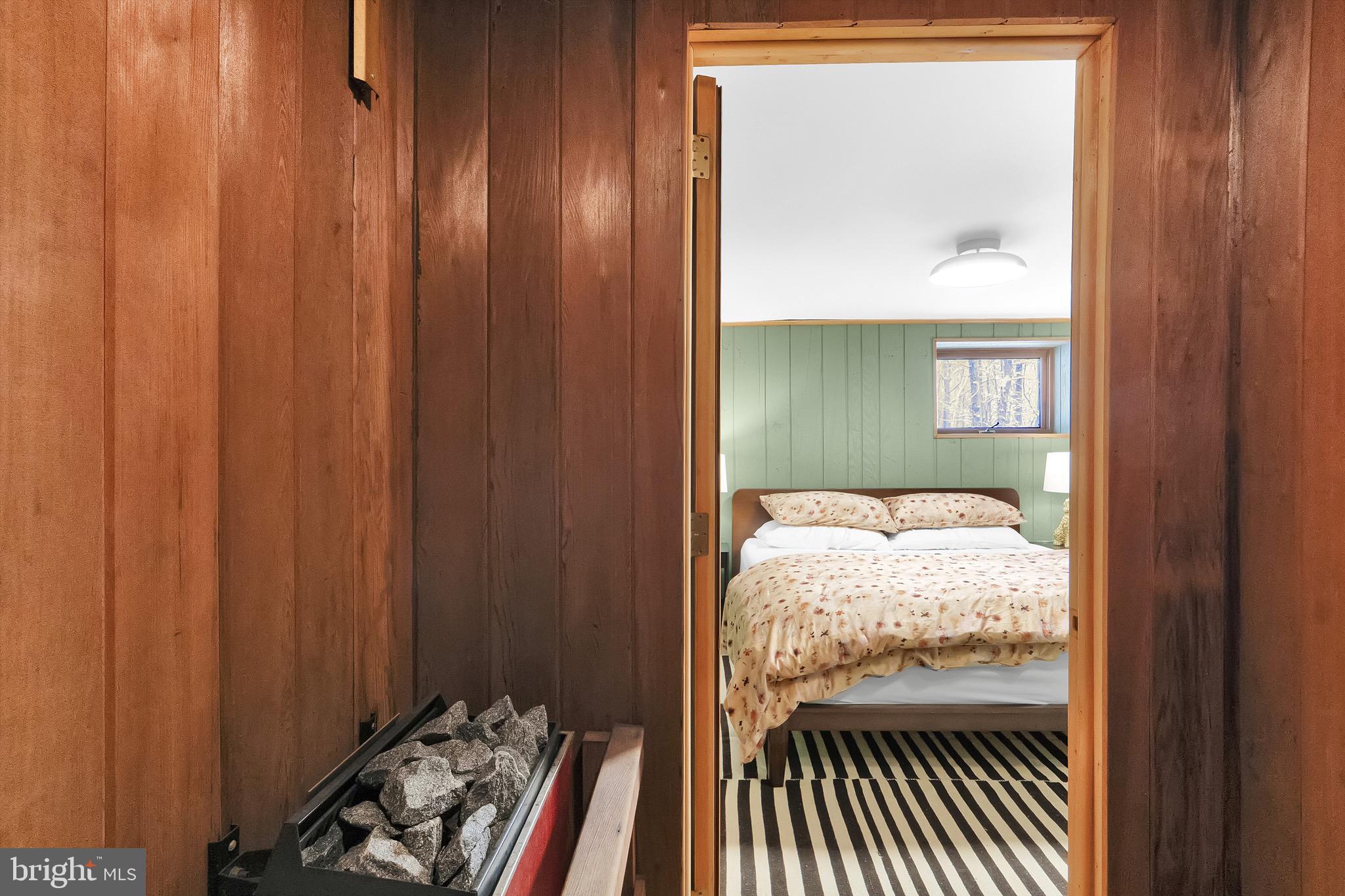 BRIER CREST WOODS - Residential