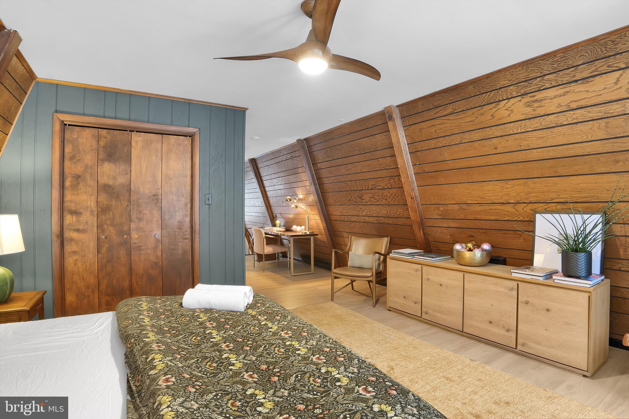 BRIER CREST WOODS - Residential