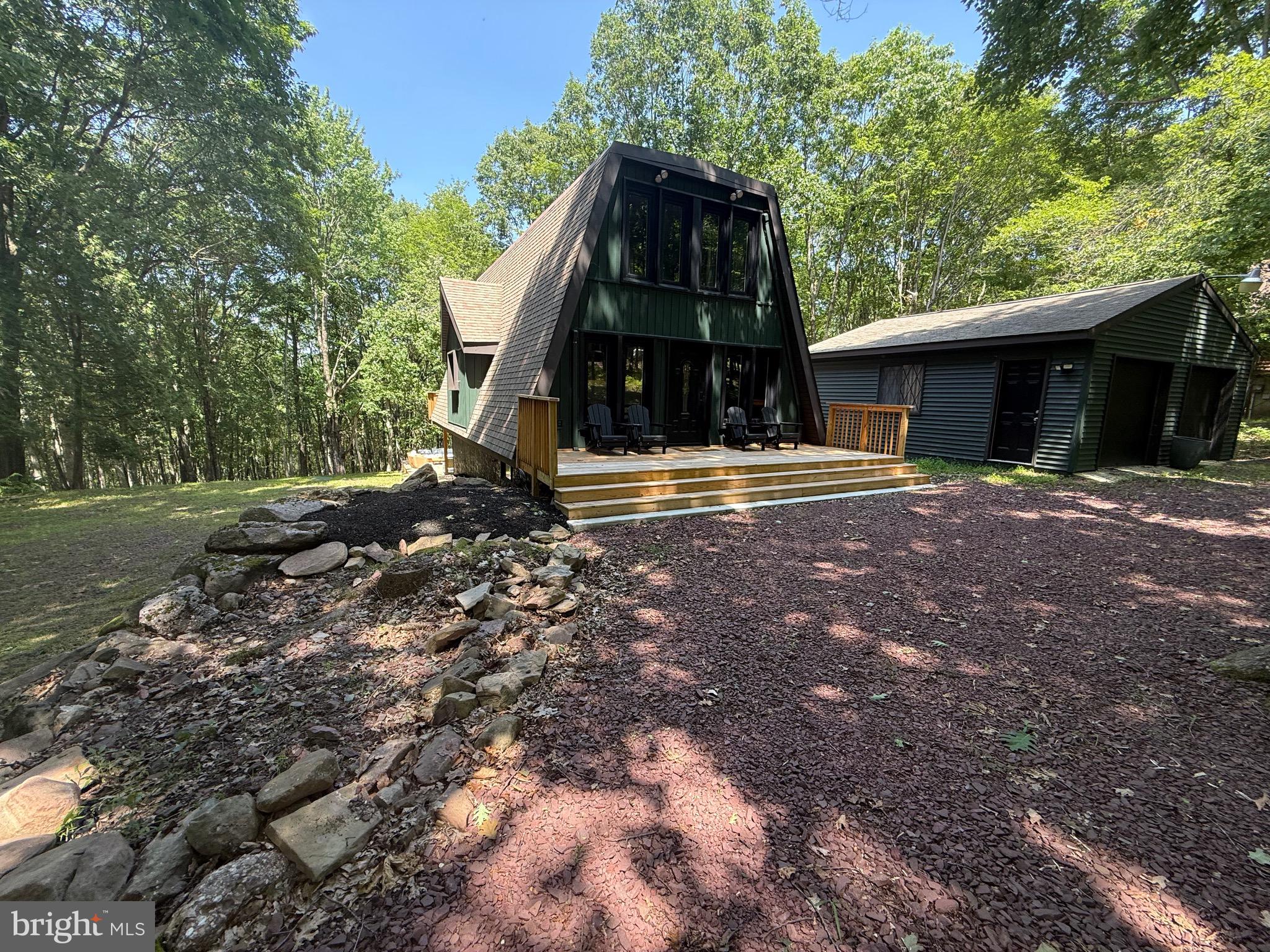 BRIER CREST WOODS - Residential