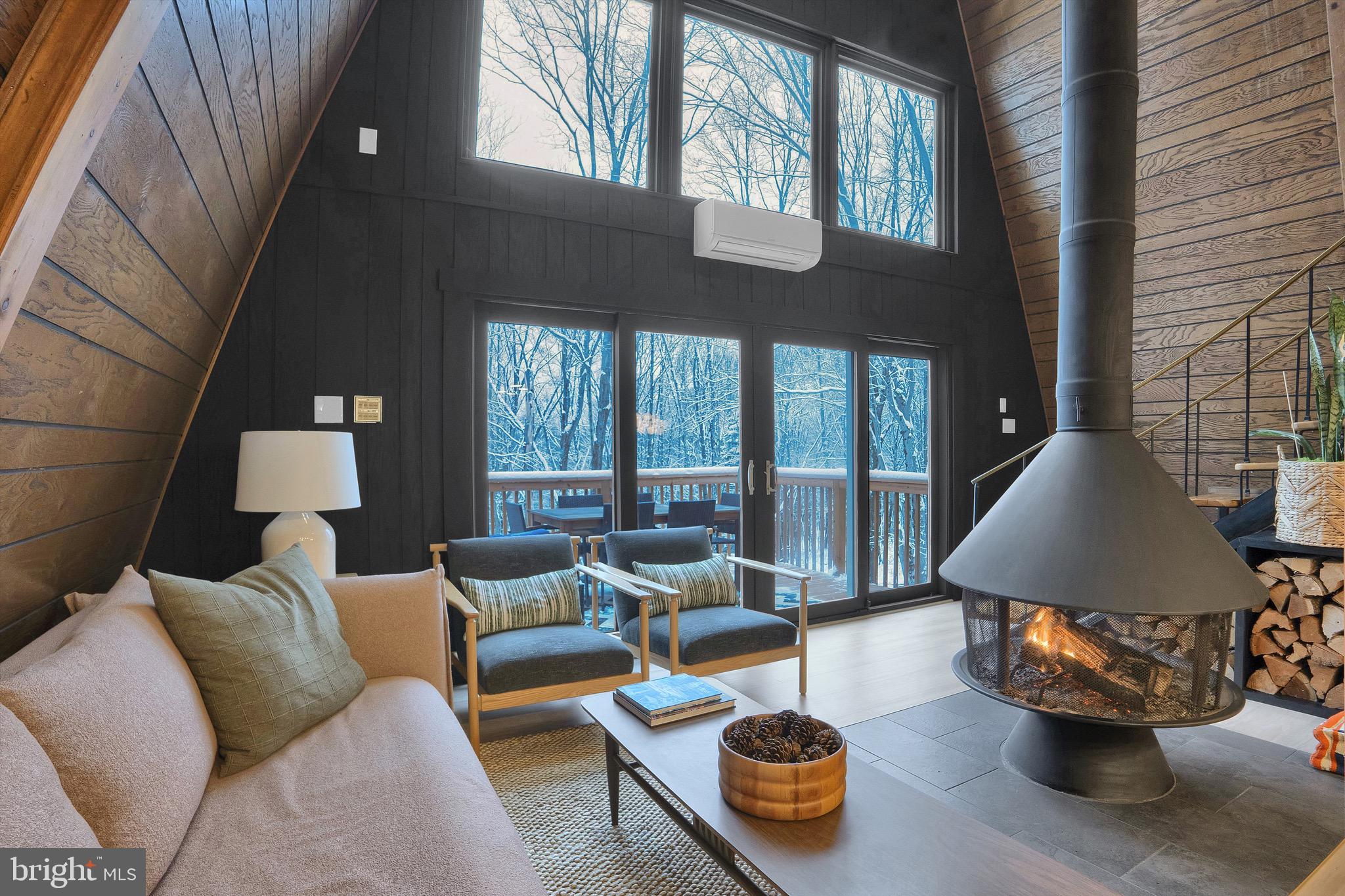 BRIER CREST WOODS - Residential