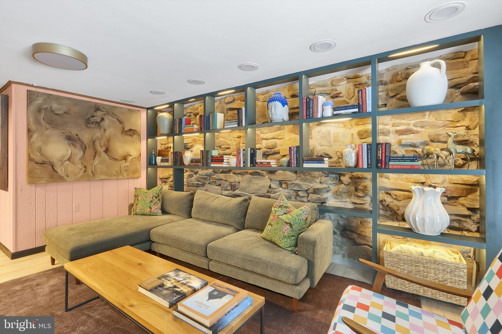 BRIER CREST WOODS - Residential