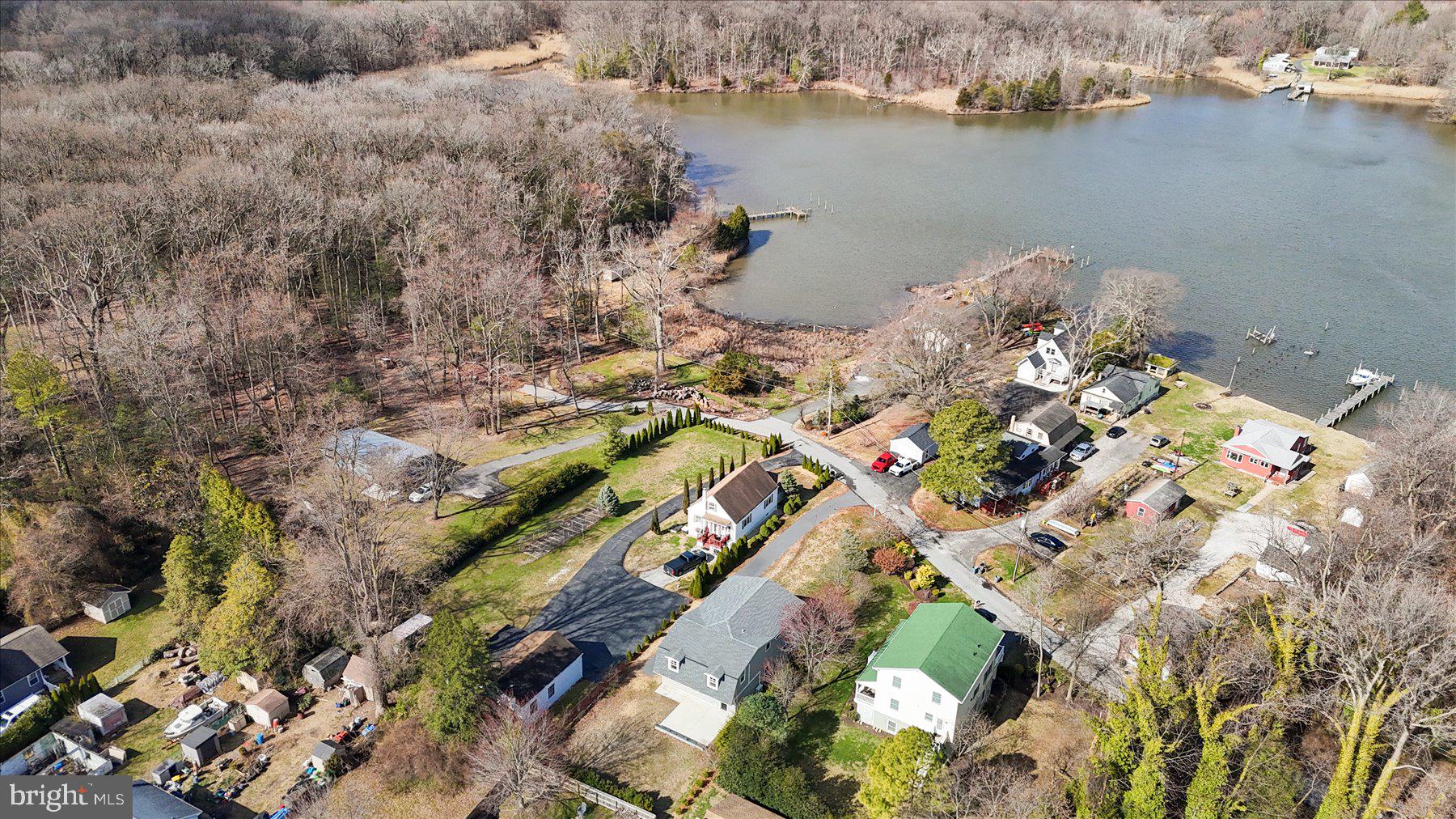 BARRISON POINT - Residential