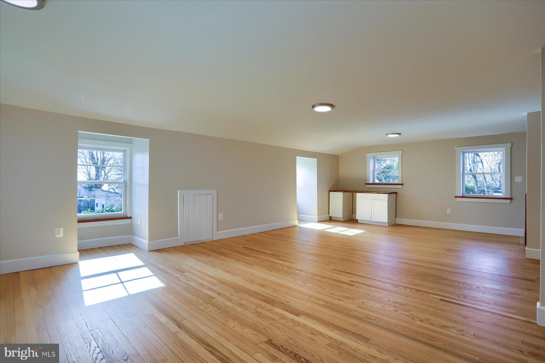 BARRISON POINT - Residential