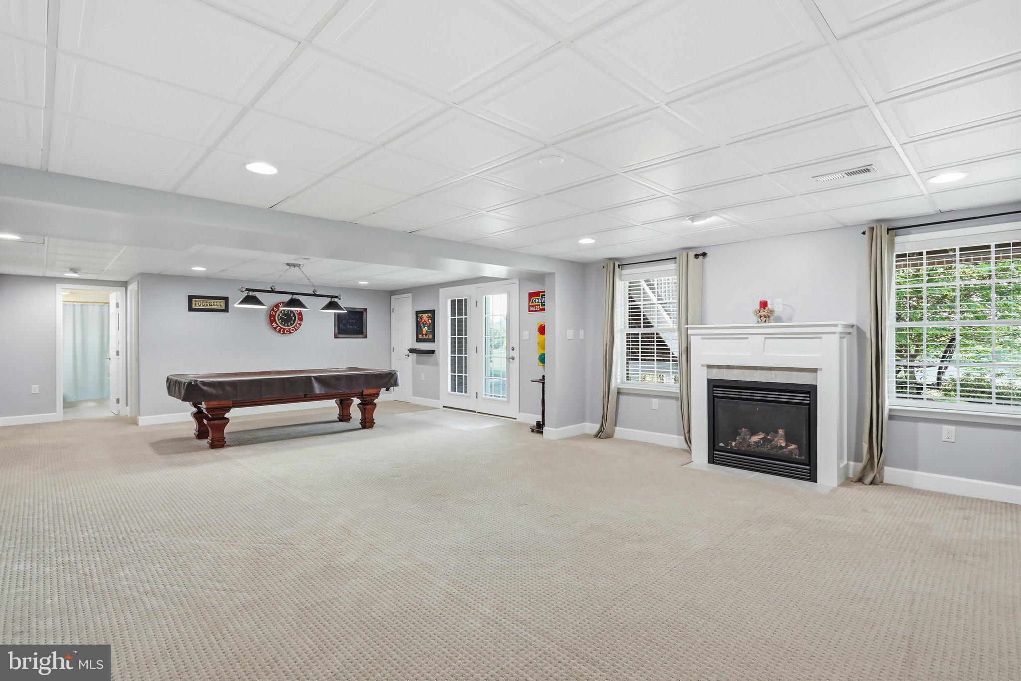 PENN NATIONAL GOLF COURSE COMMUNITY - Residential