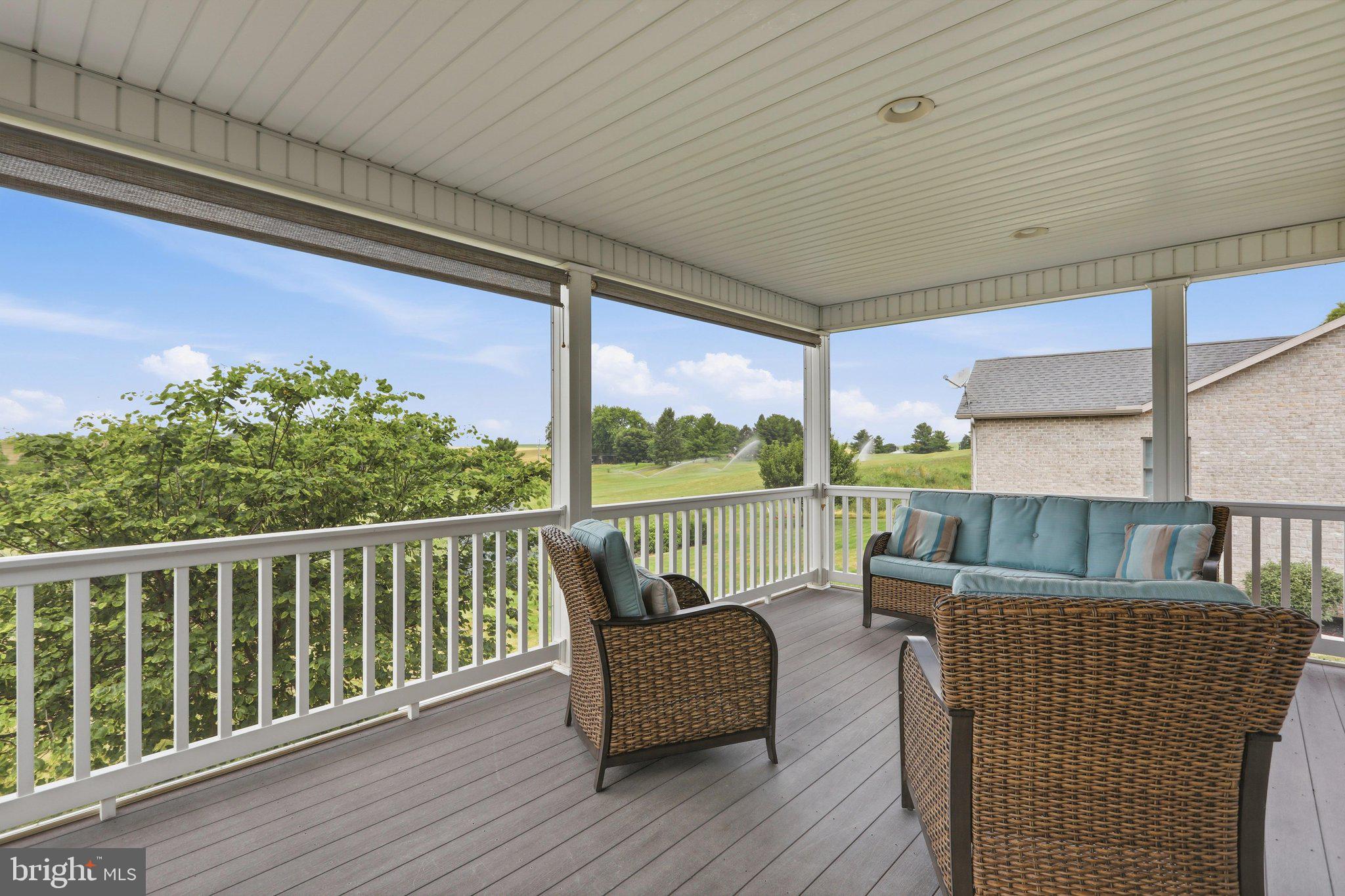 PENN NATIONAL GOLF COURSE COMMUNITY - Residential
