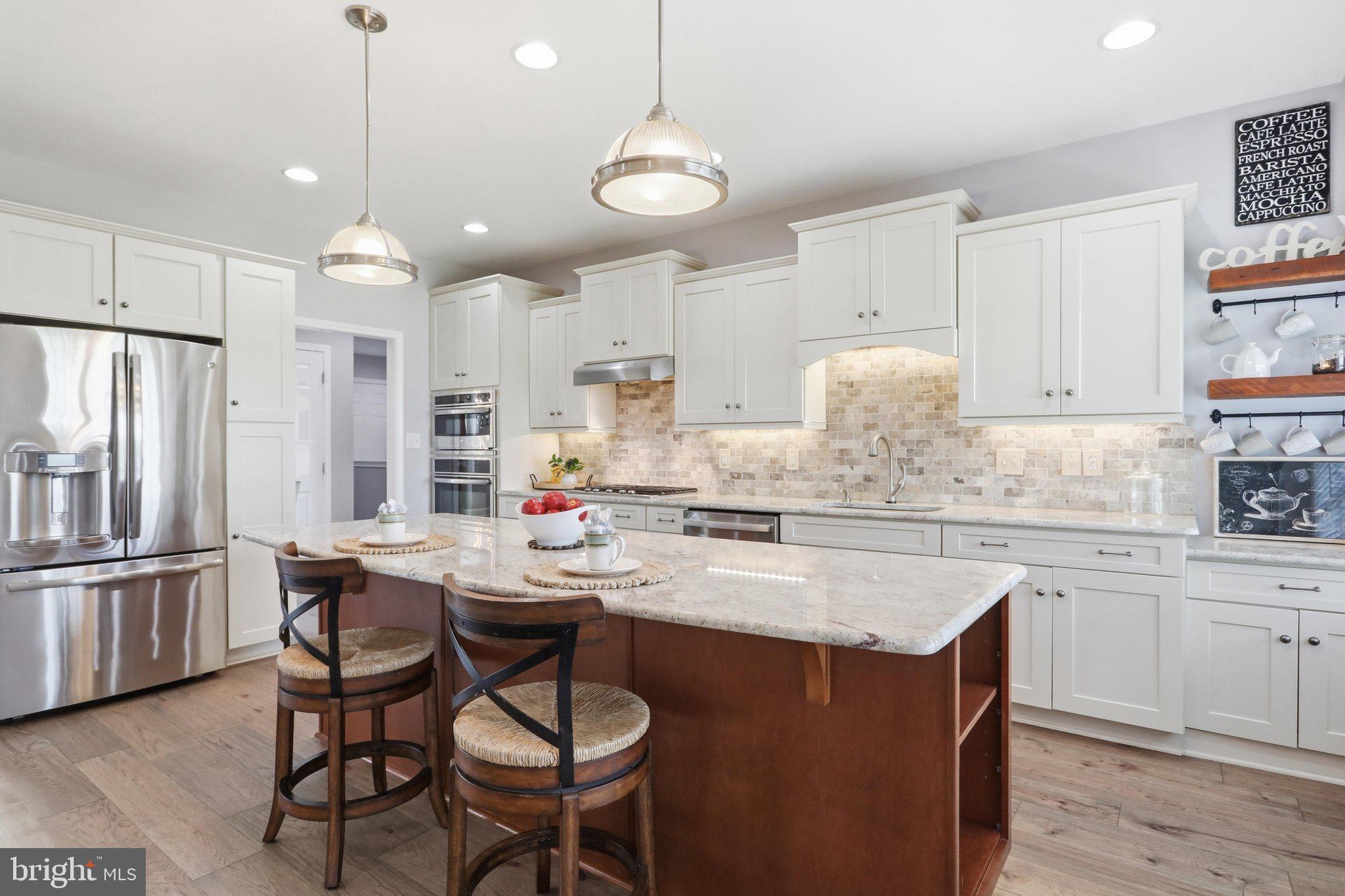 PENN NATIONAL GOLF COURSE COMMUNITY - Residential