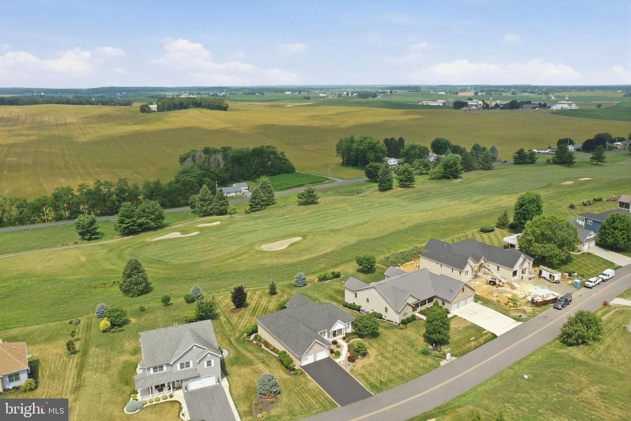 PENN NATIONAL GOLF COURSE COMMUNITY - Residential