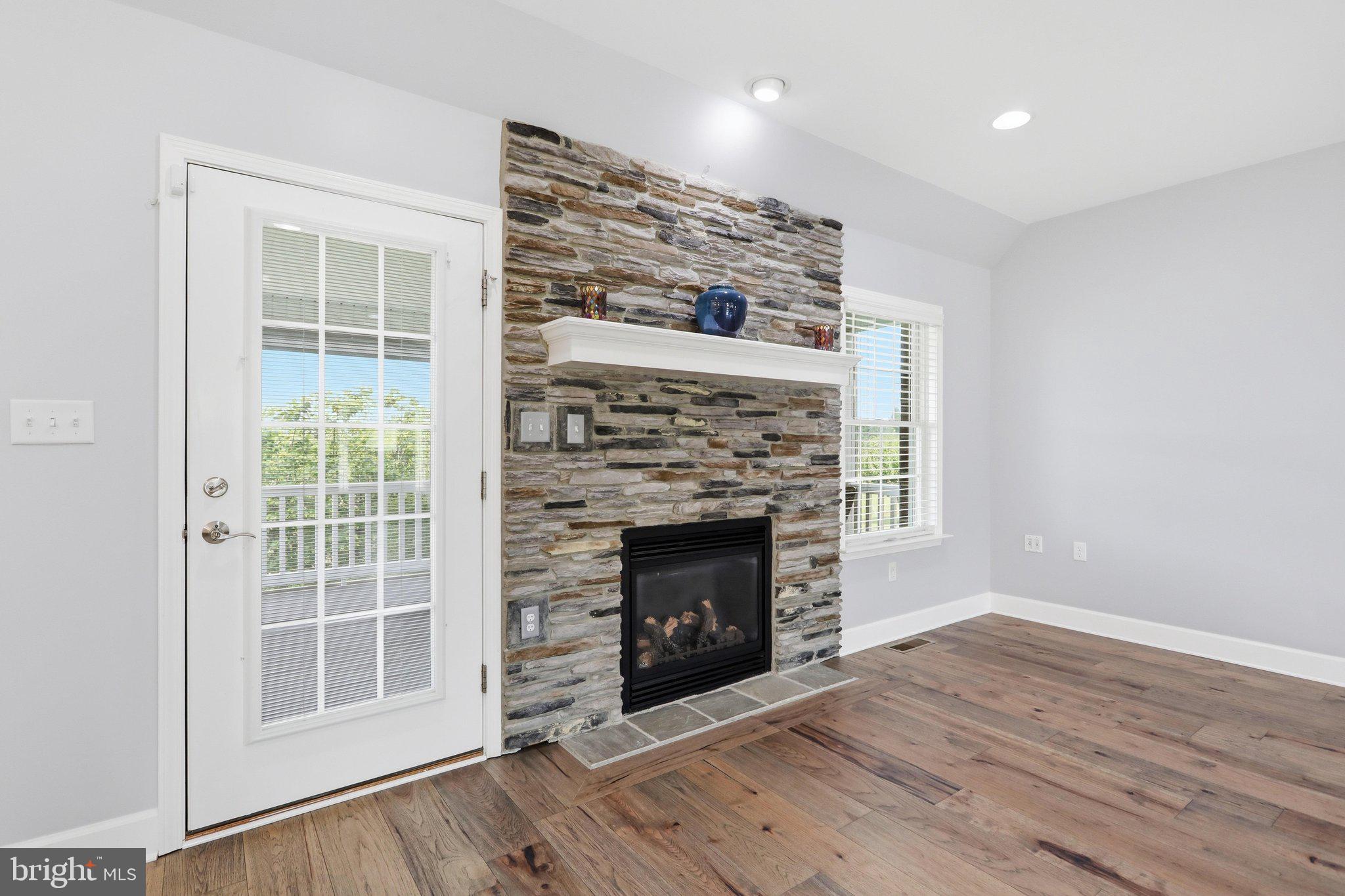 PENN NATIONAL GOLF COURSE COMMUNITY - Residential