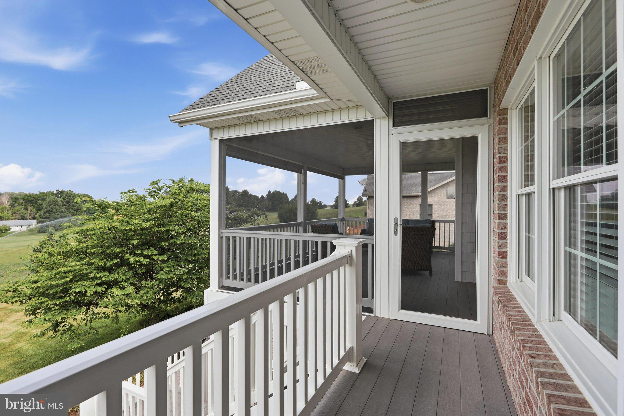 PENN NATIONAL GOLF COURSE COMMUNITY - Residential