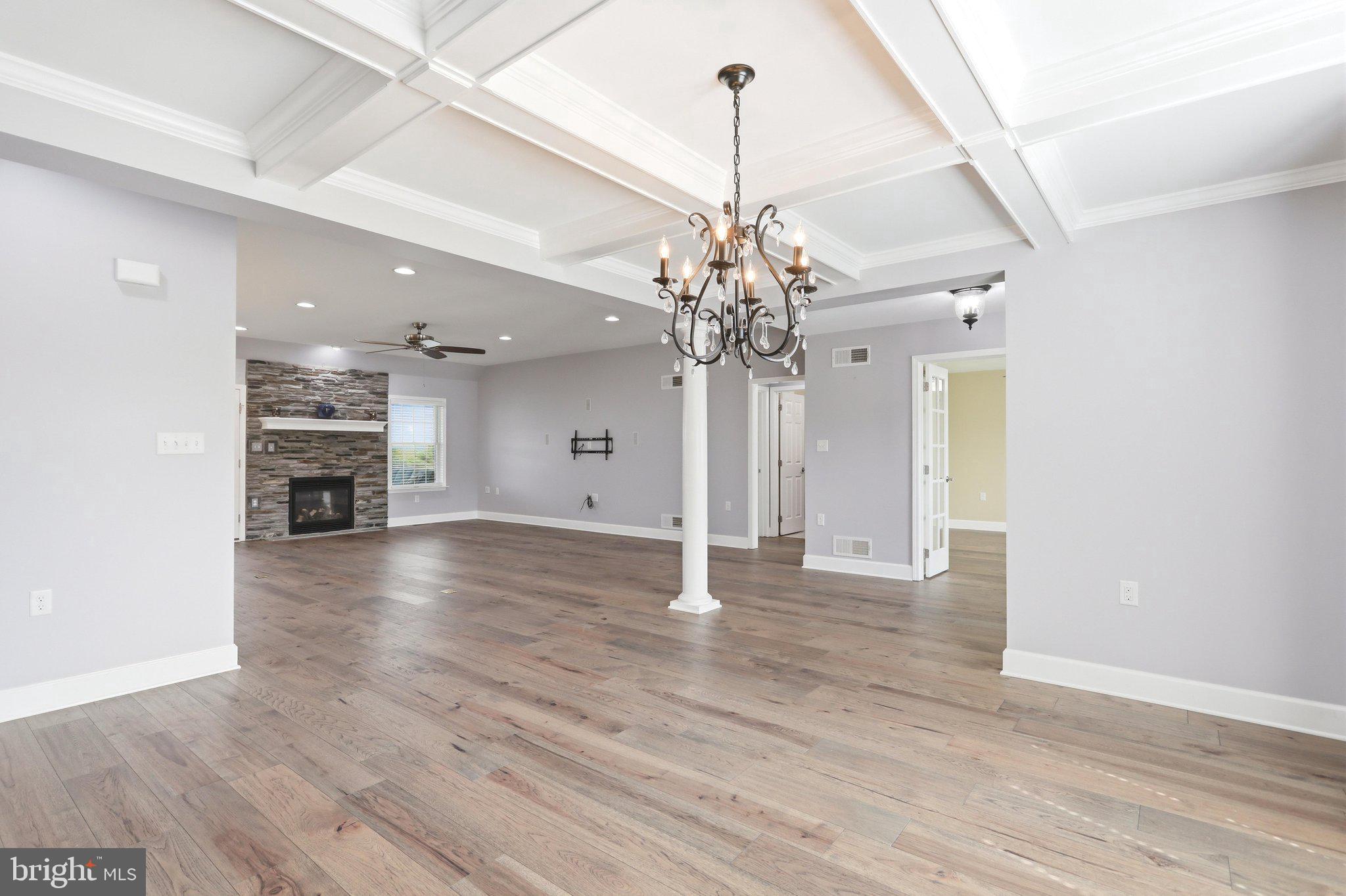PENN NATIONAL GOLF COURSE COMMUNITY - Residential