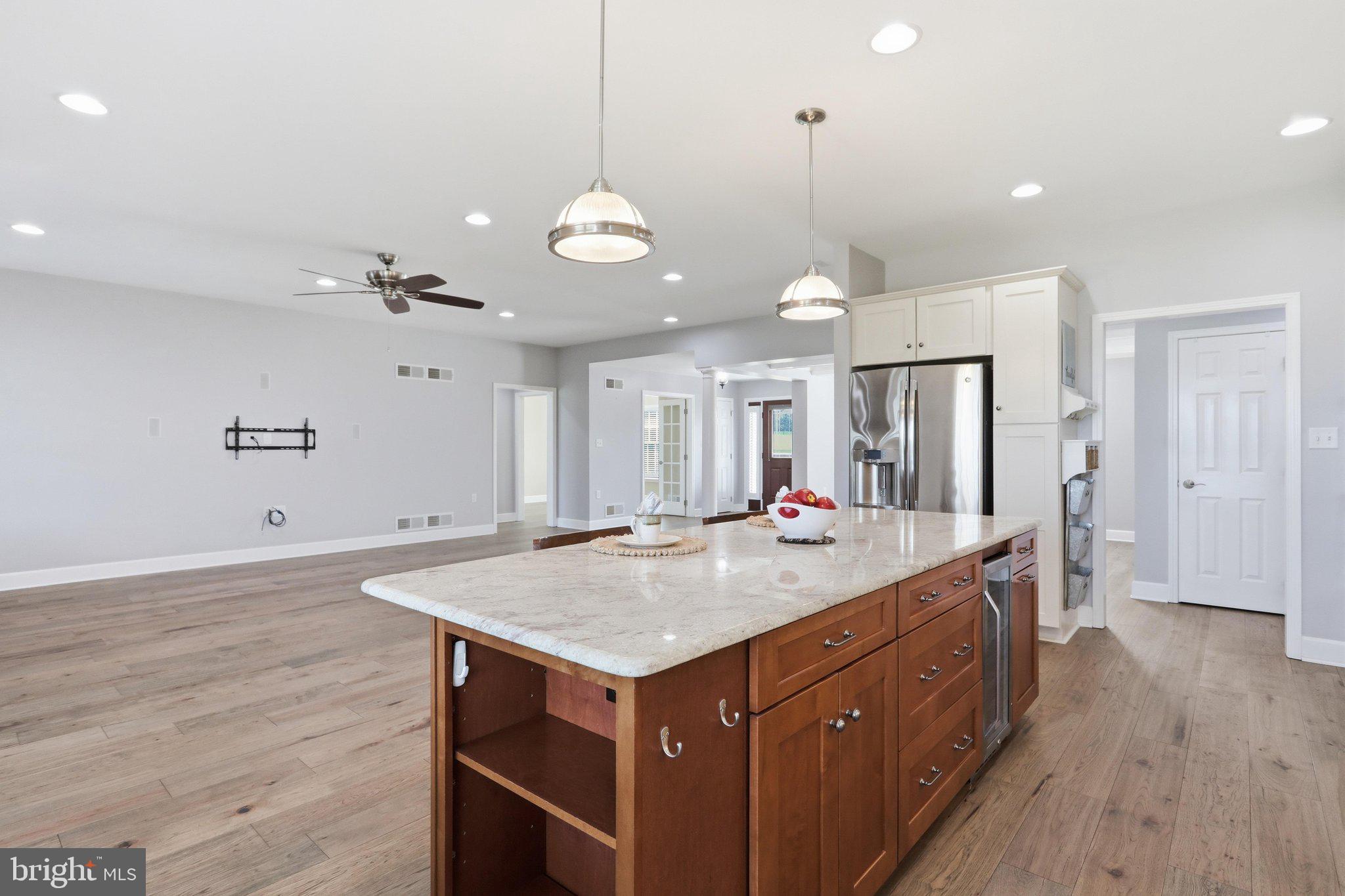 PENN NATIONAL GOLF COURSE COMMUNITY - Residential