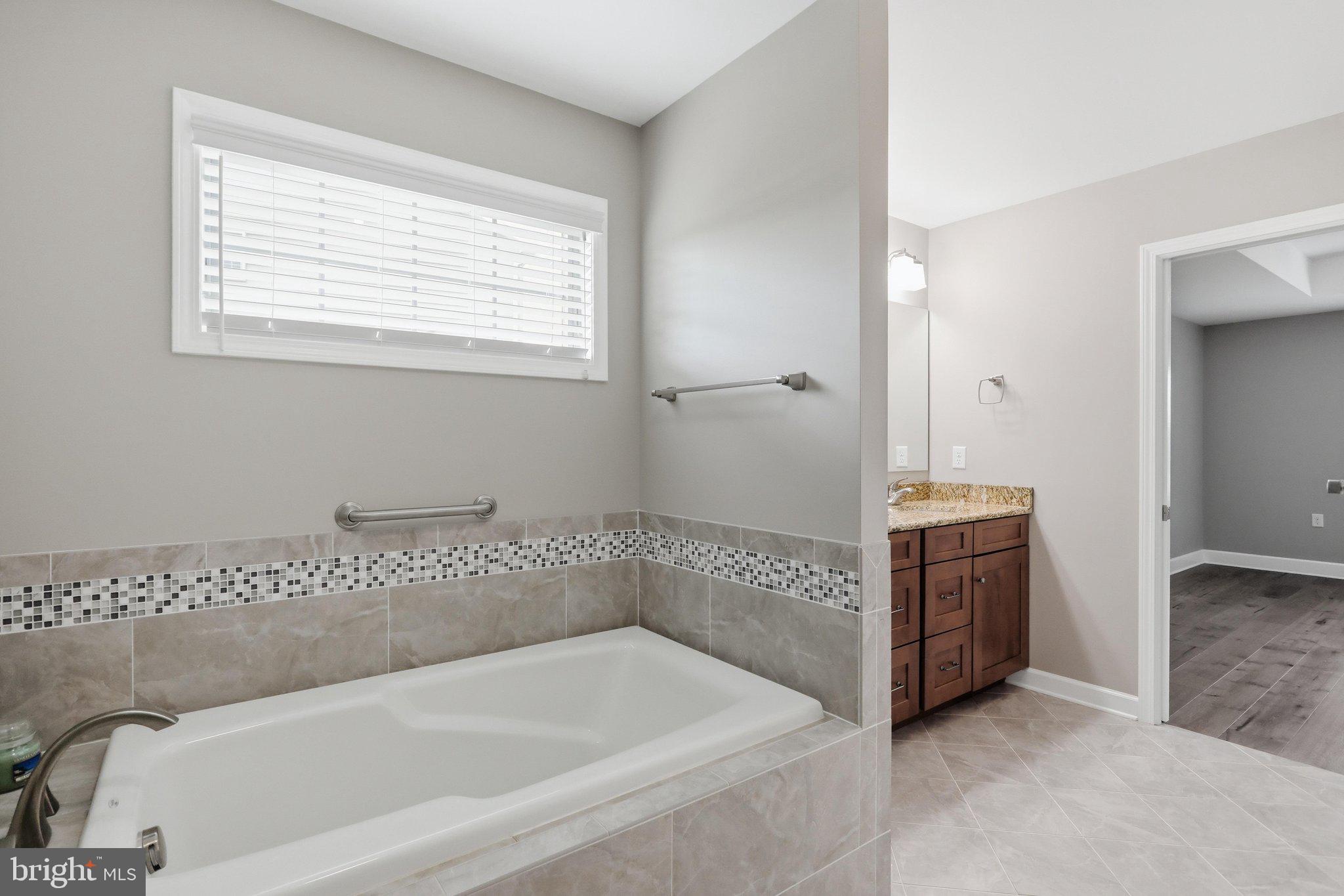 PENN NATIONAL GOLF COURSE COMMUNITY - Residential