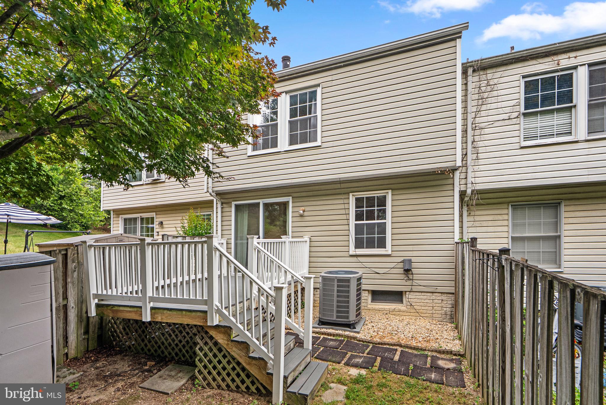BRIGHTFIELD - Residential
