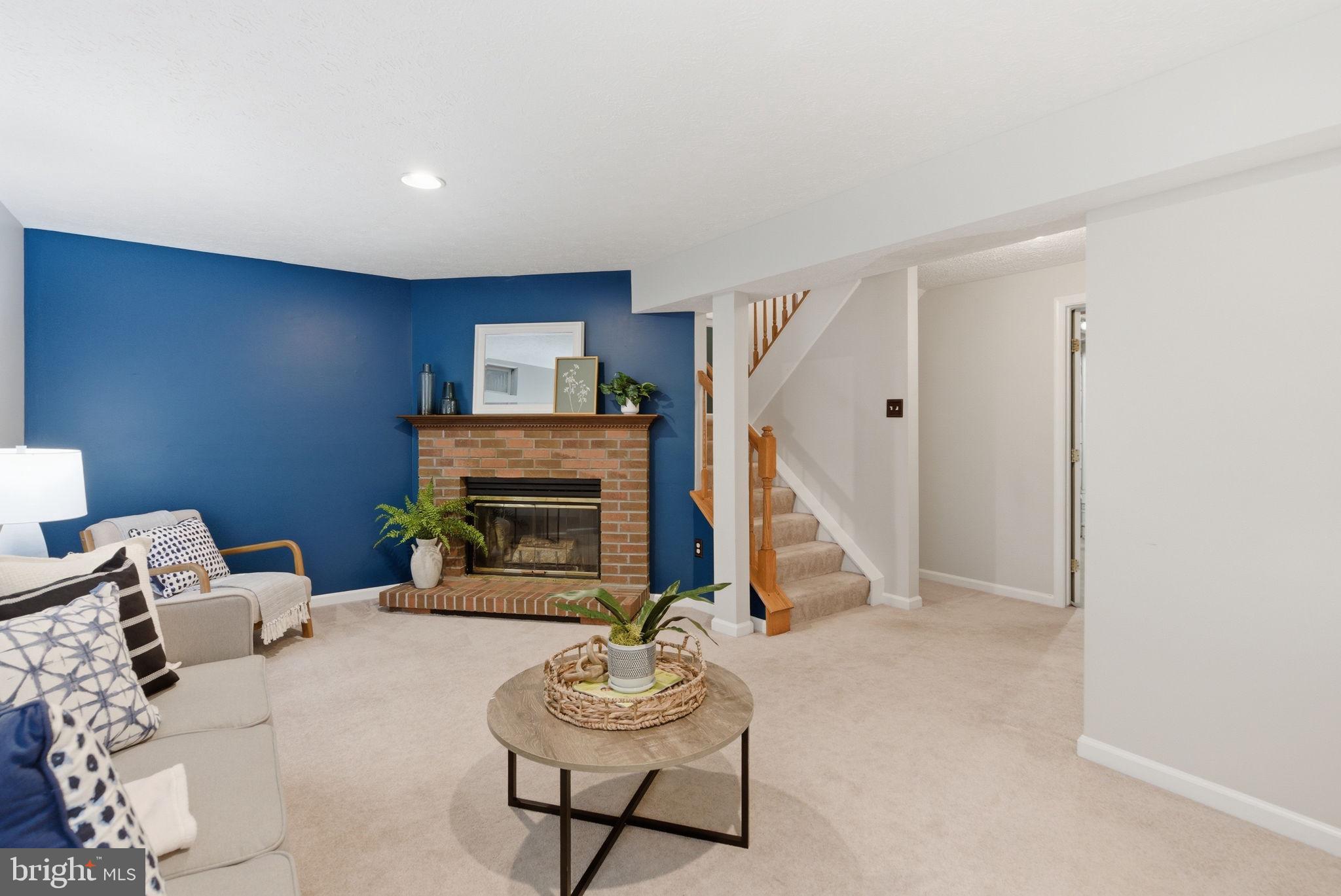 BRIGHTFIELD - Residential