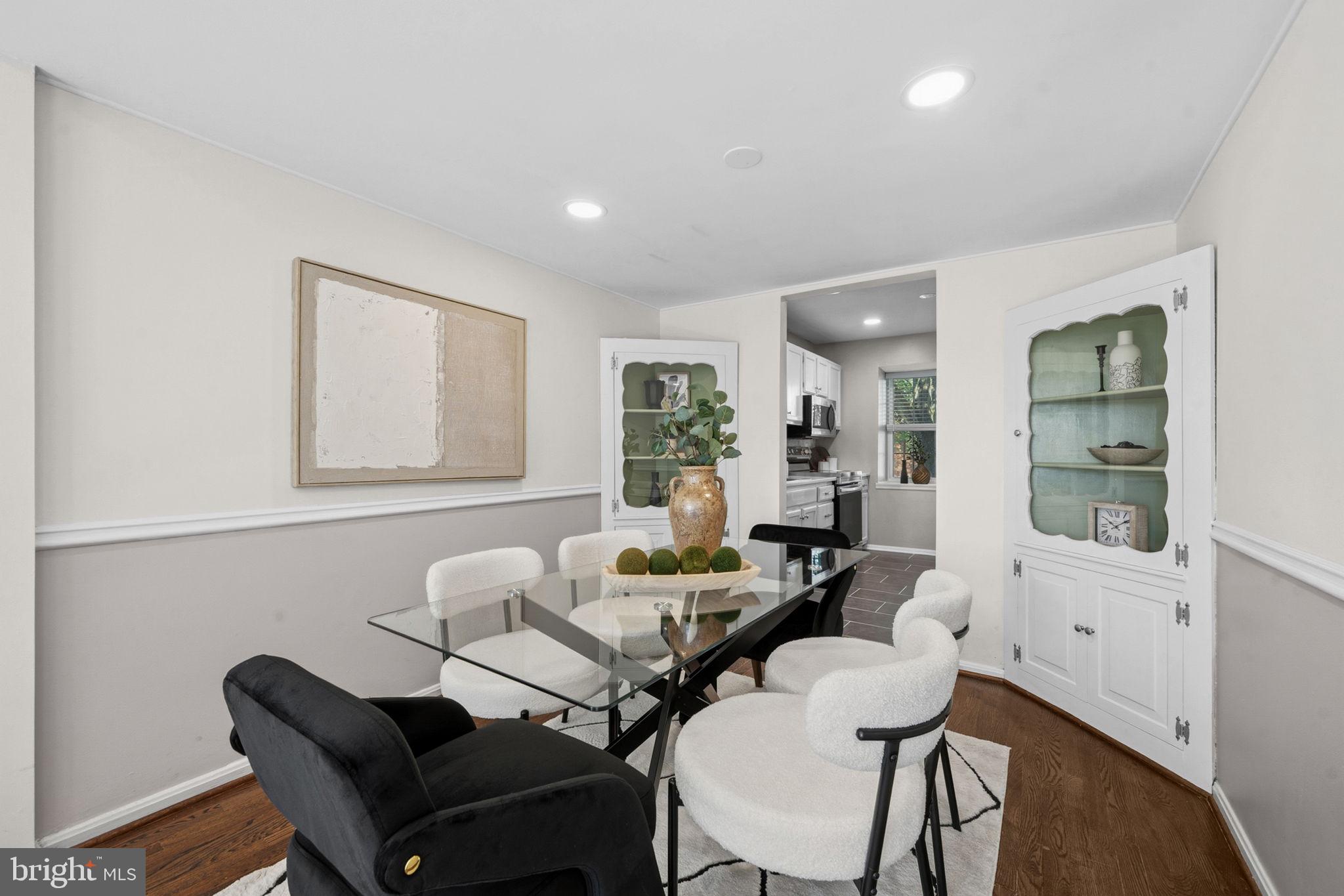 PINEWOOD GREENS - Residential