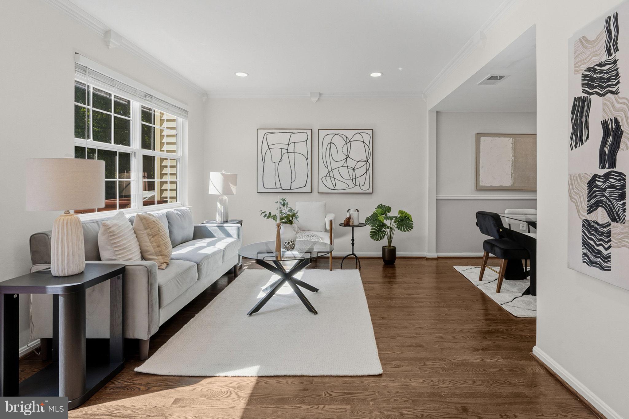 PINEWOOD GREENS - Residential