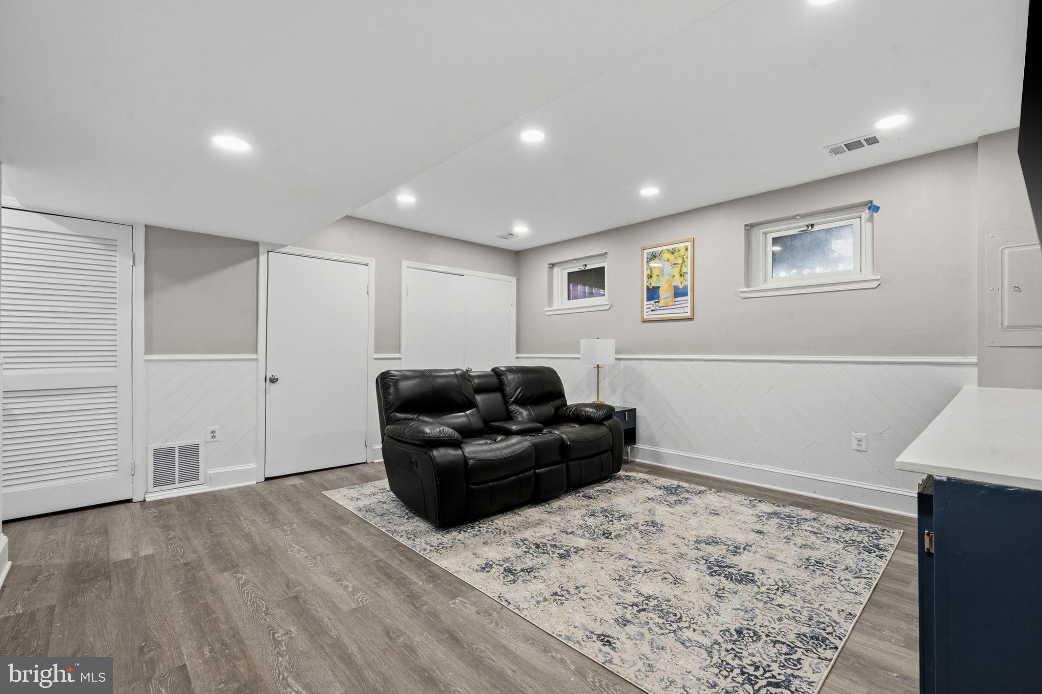 PINEWOOD GREENS - Residential