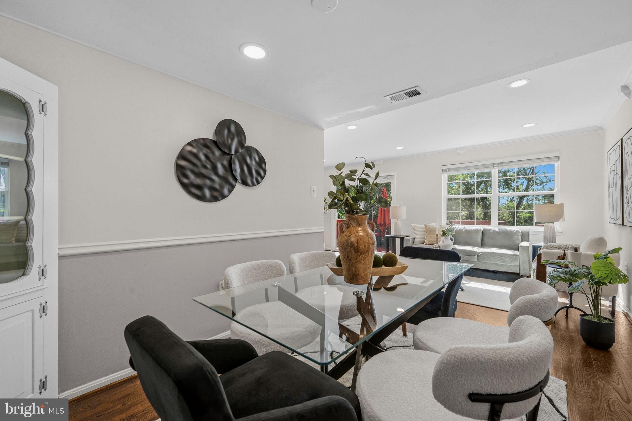PINEWOOD GREENS - Residential