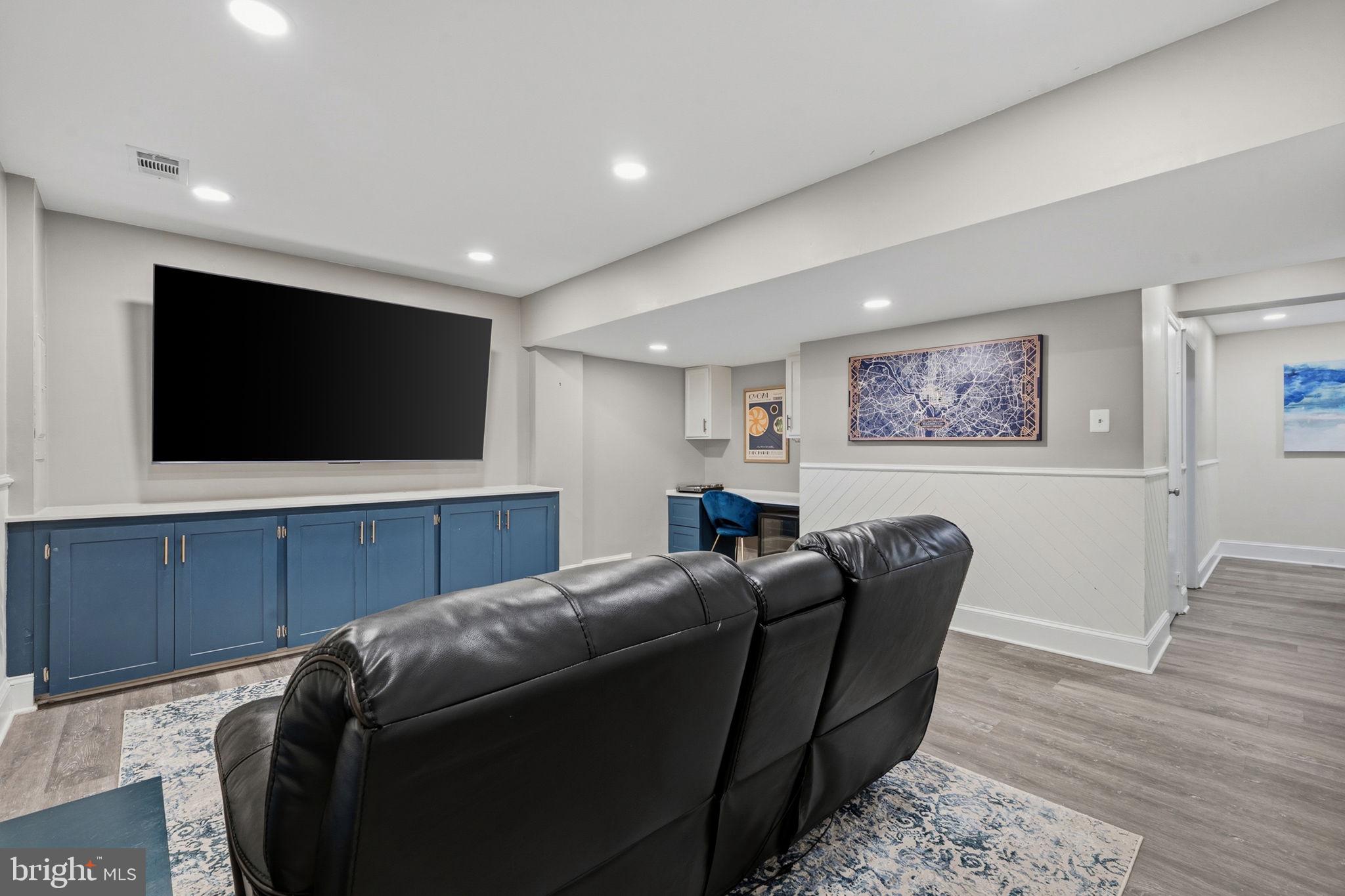 PINEWOOD GREENS - Residential