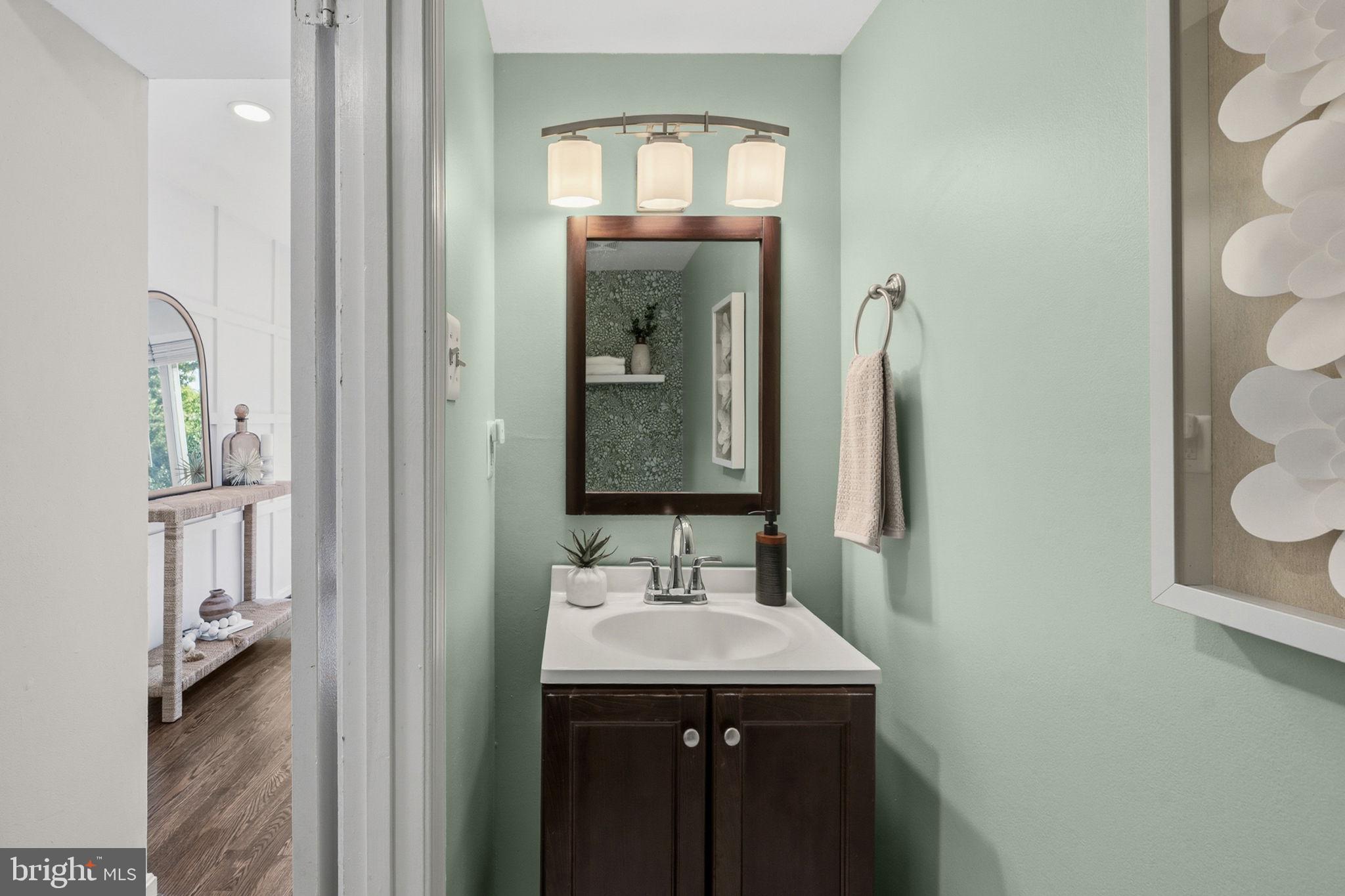 PINEWOOD GREENS - Residential