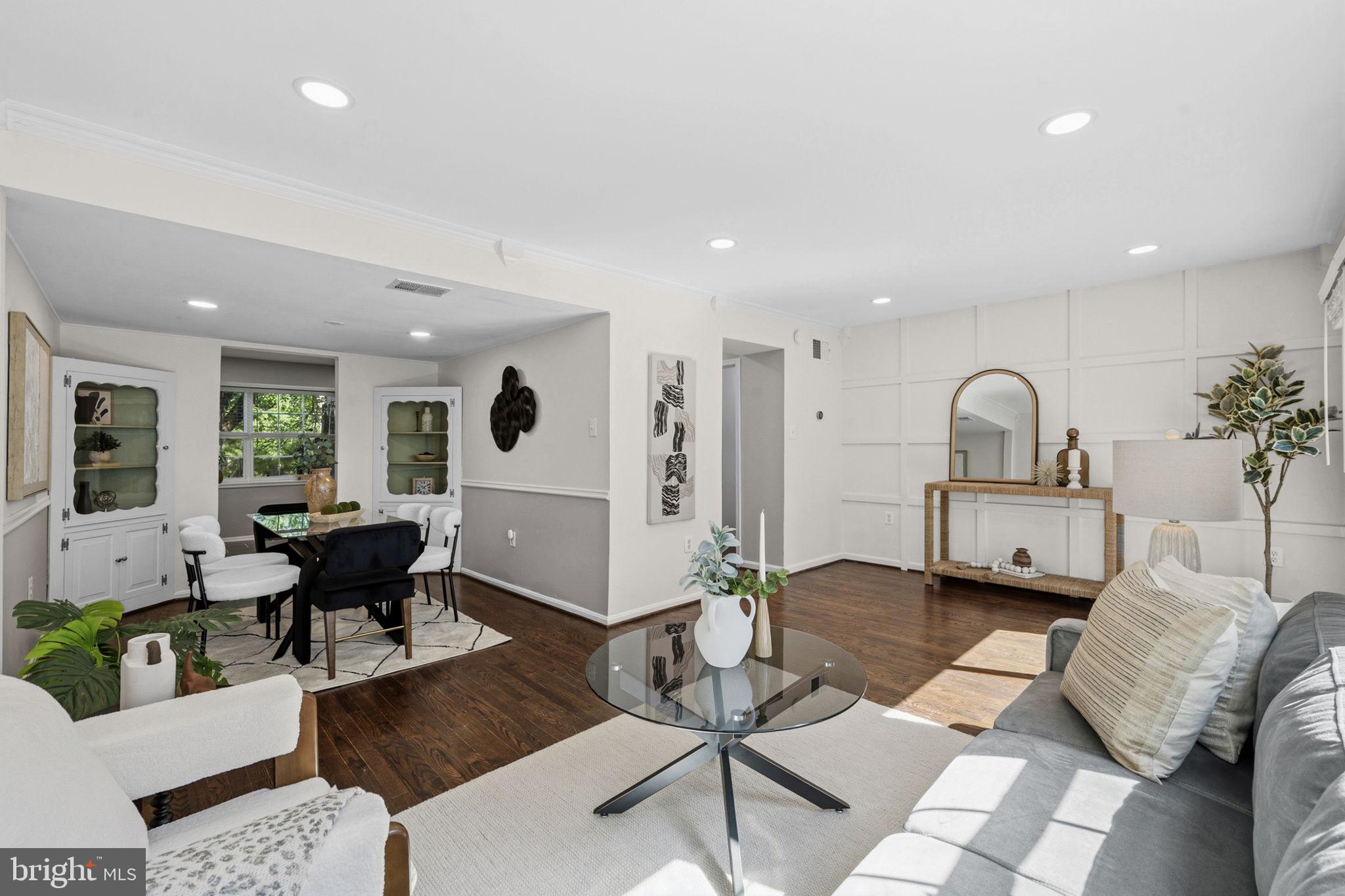 PINEWOOD GREENS - Residential