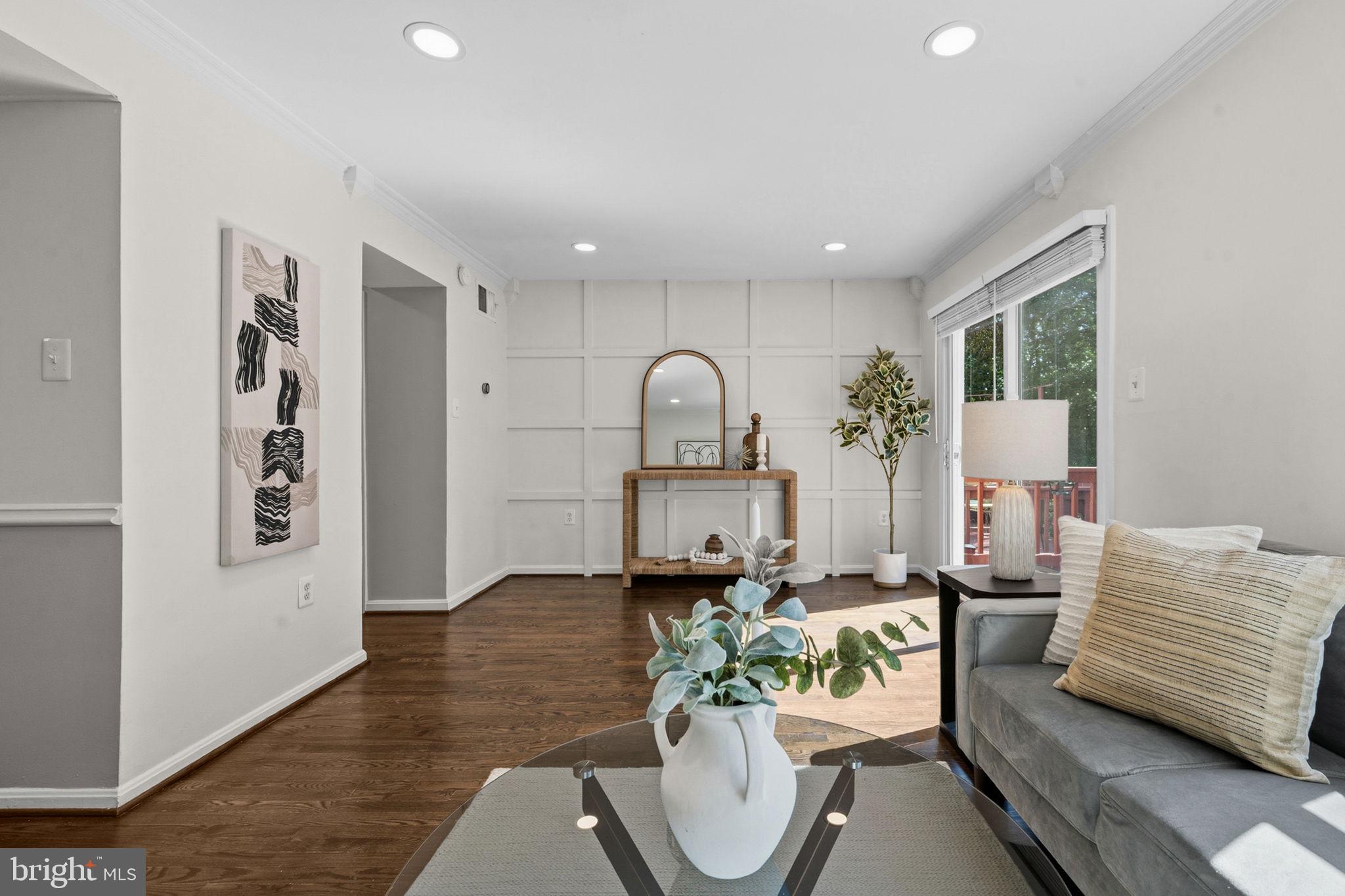 PINEWOOD GREENS - Residential
