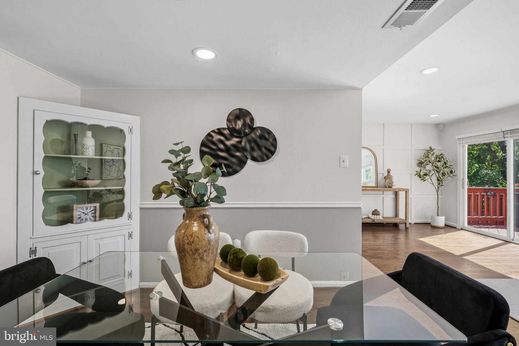 PINEWOOD GREENS - Residential