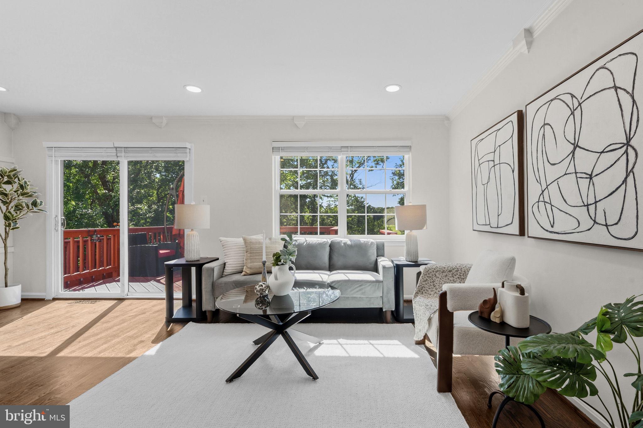 PINEWOOD GREENS - Residential