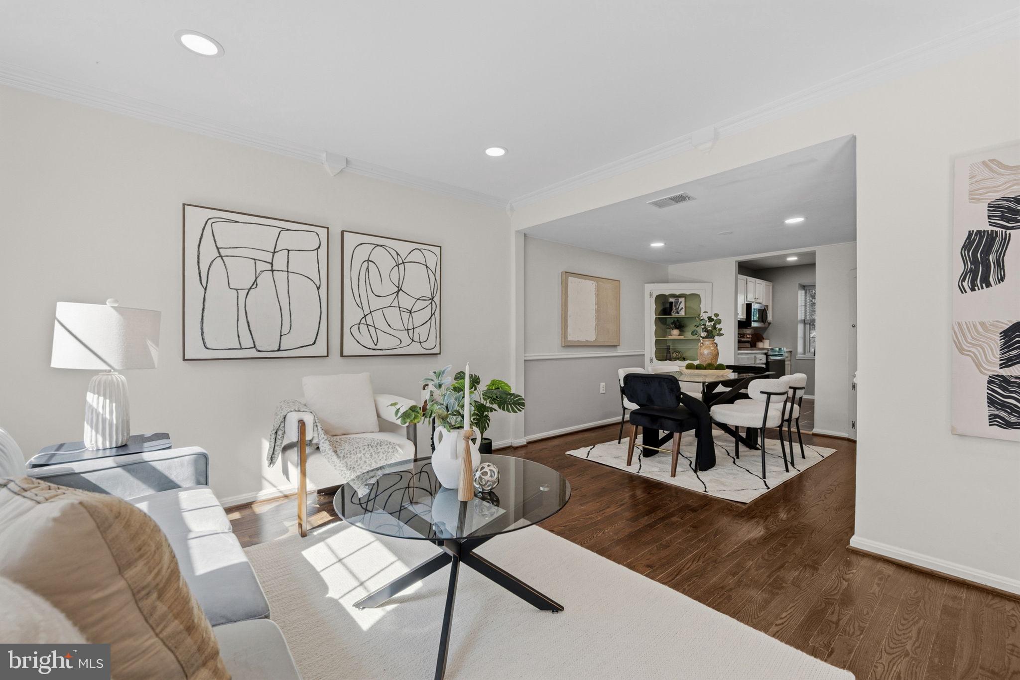 PINEWOOD GREENS - Residential