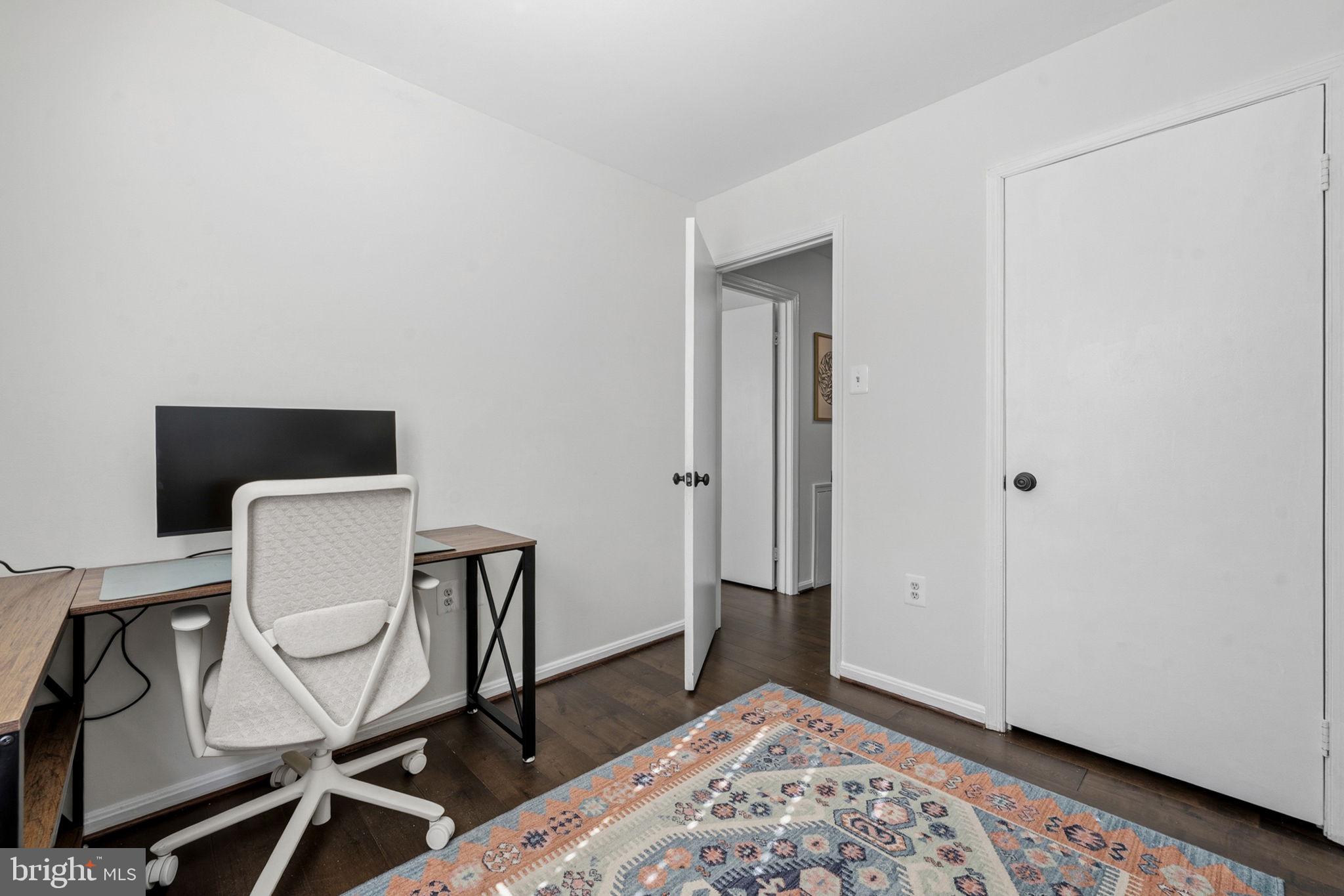 PINEWOOD GREENS - Residential