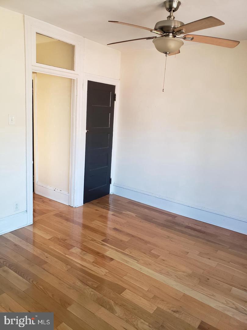 WASHINGTON SQ - Residential Lease
