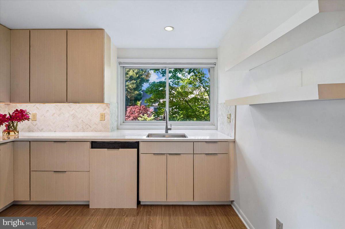 SHEARWATER - Residential