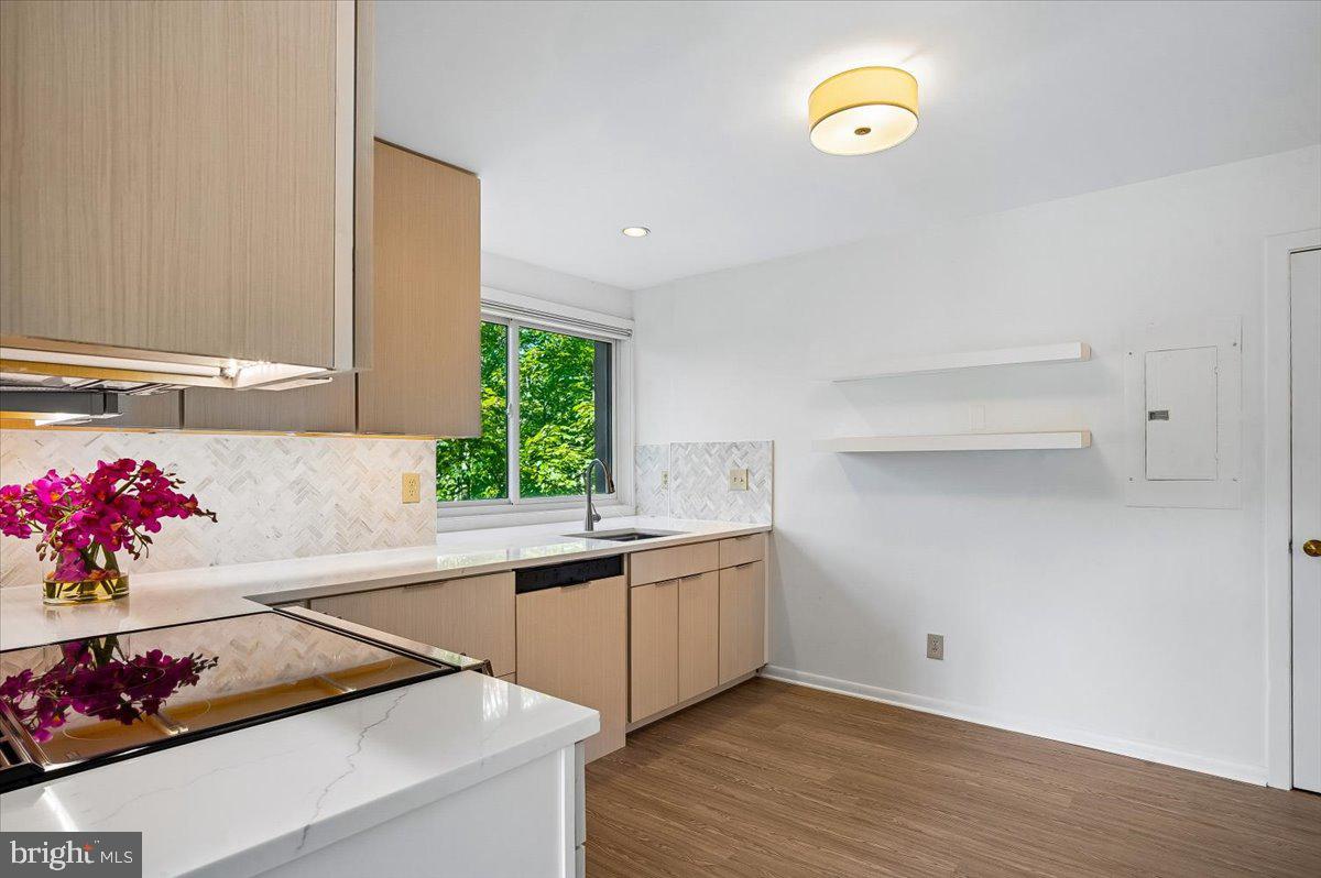 SHEARWATER - Residential