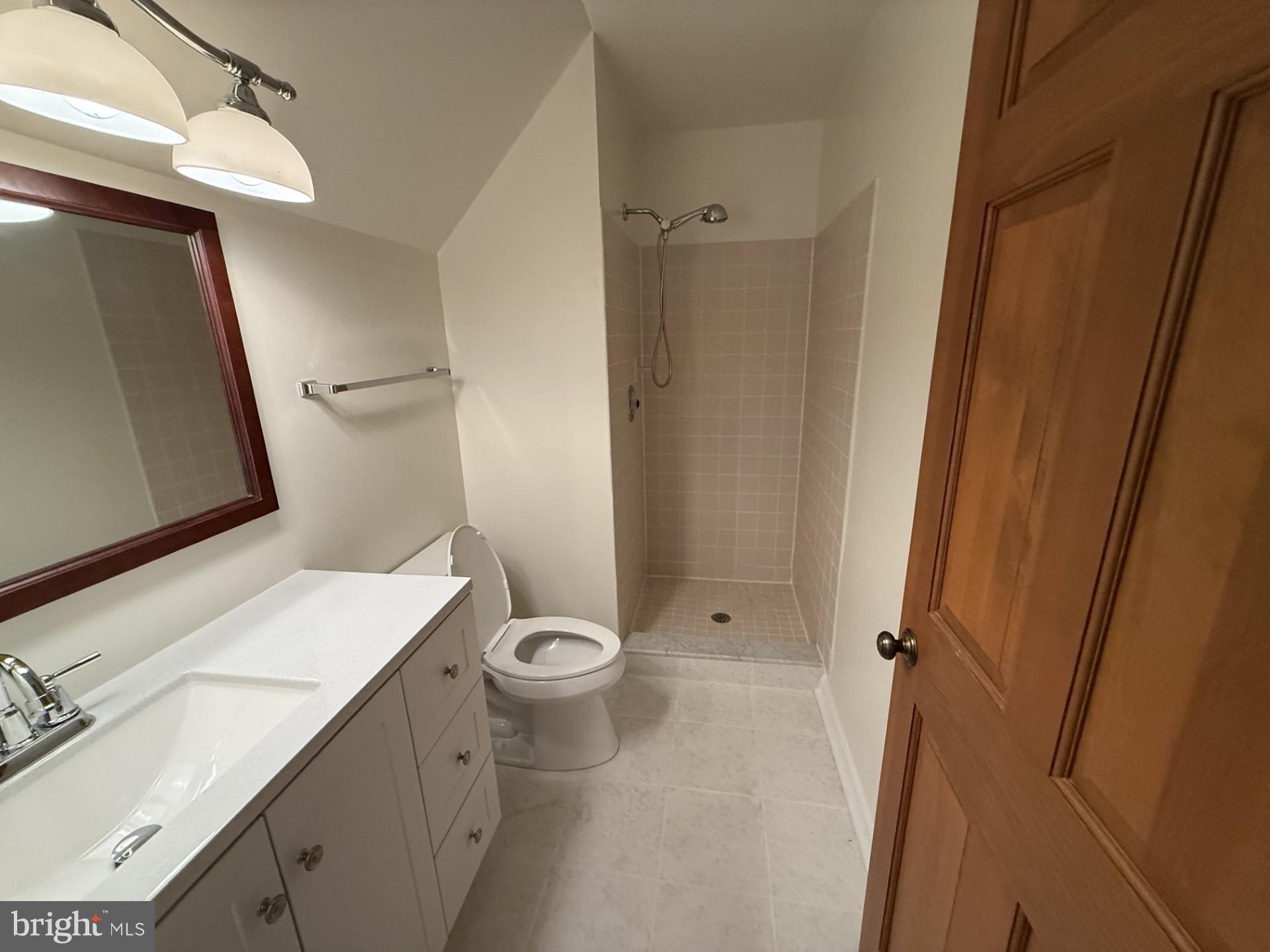 SOUTH RIVER LANDING - Residential