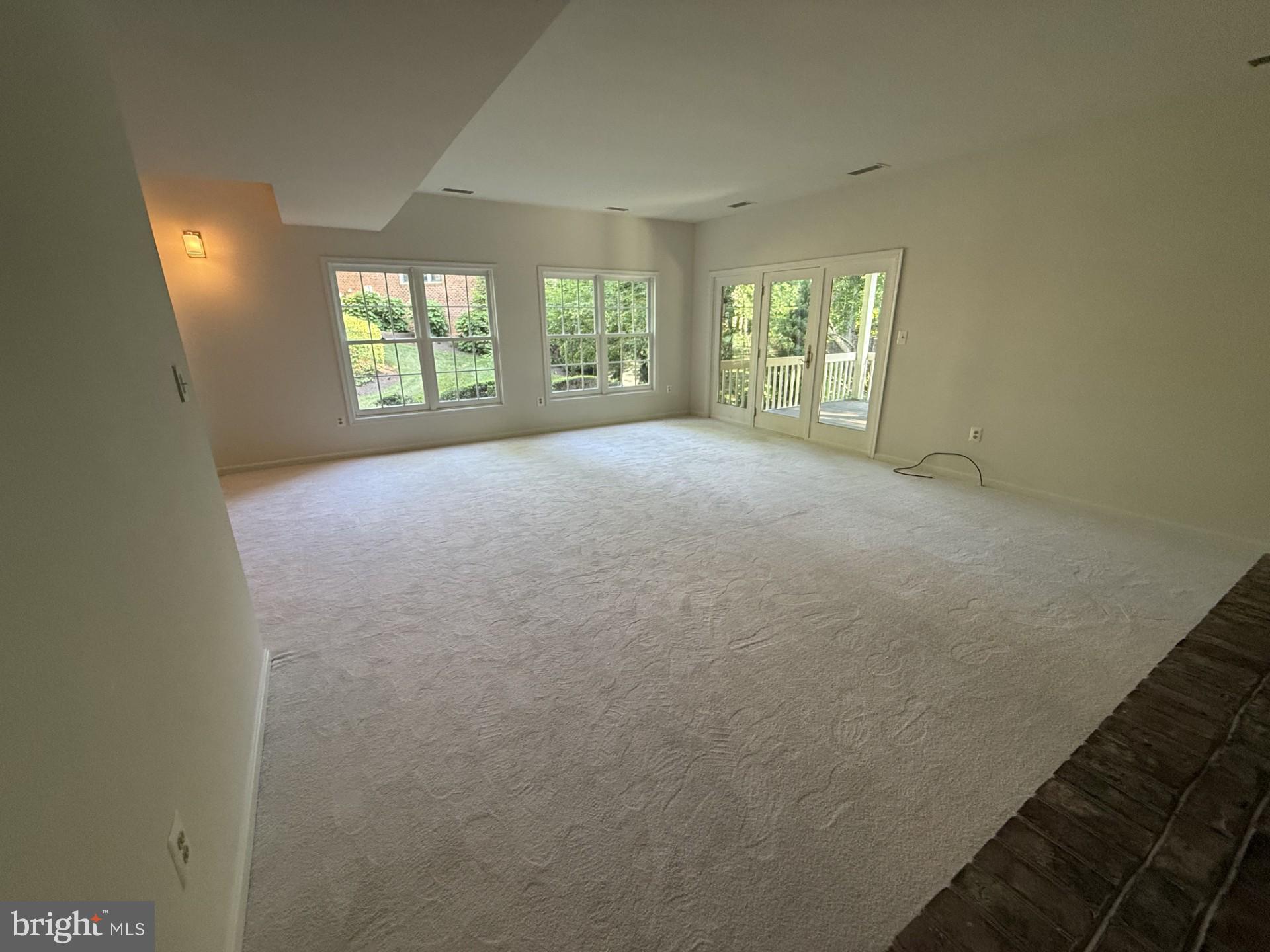 SOUTH RIVER LANDING - Residential