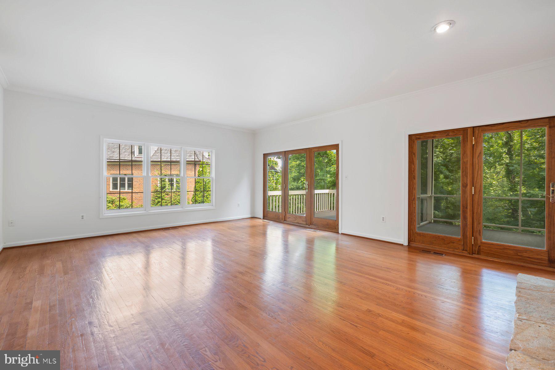 SOUTH RIVER LANDING - Residential