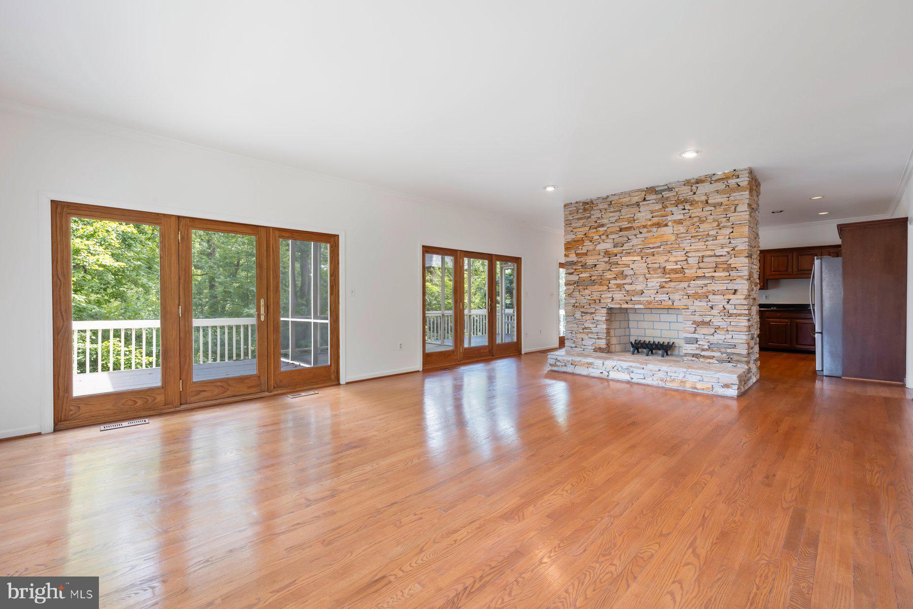 SOUTH RIVER LANDING - Residential