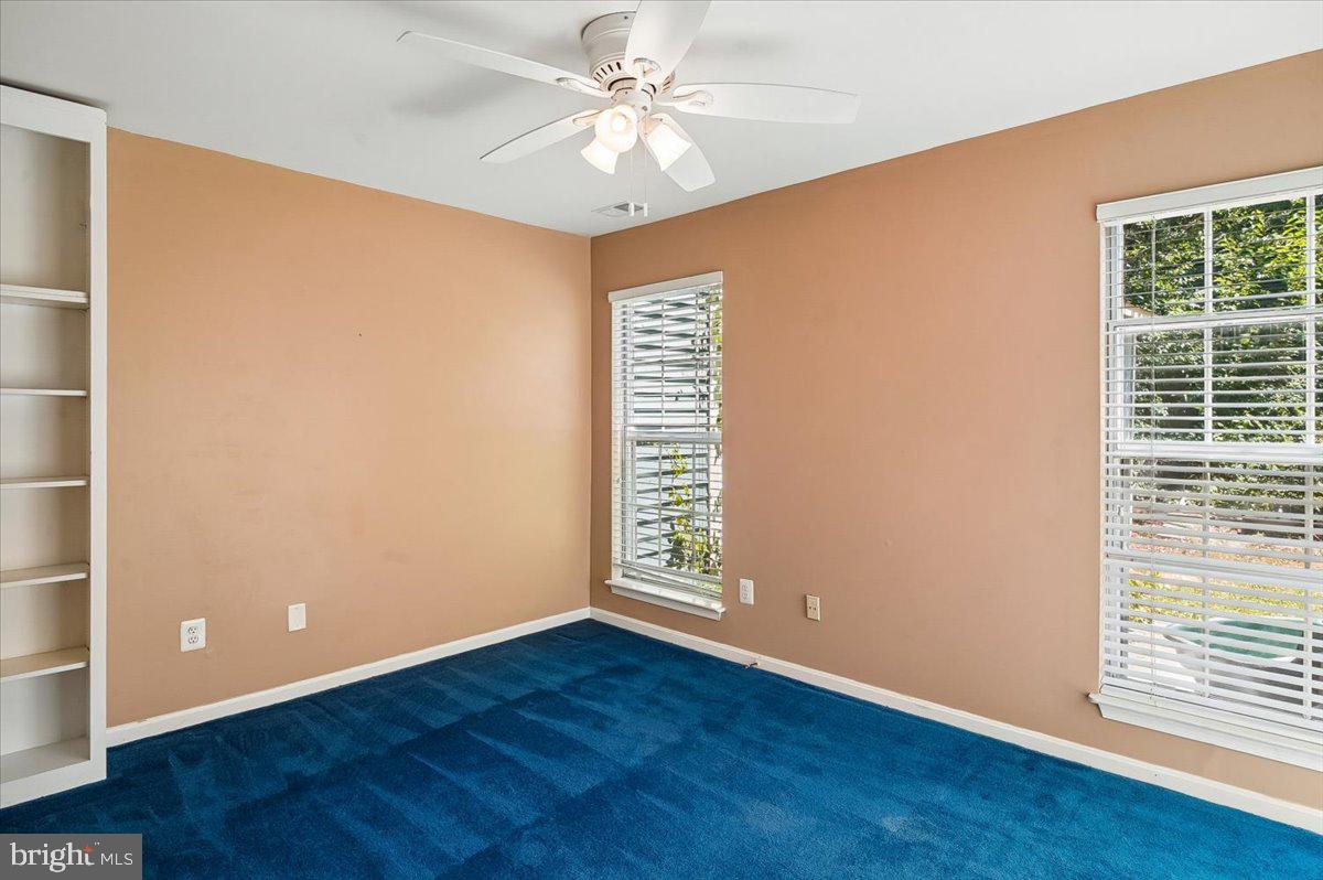 MARINERS POINT - Residential